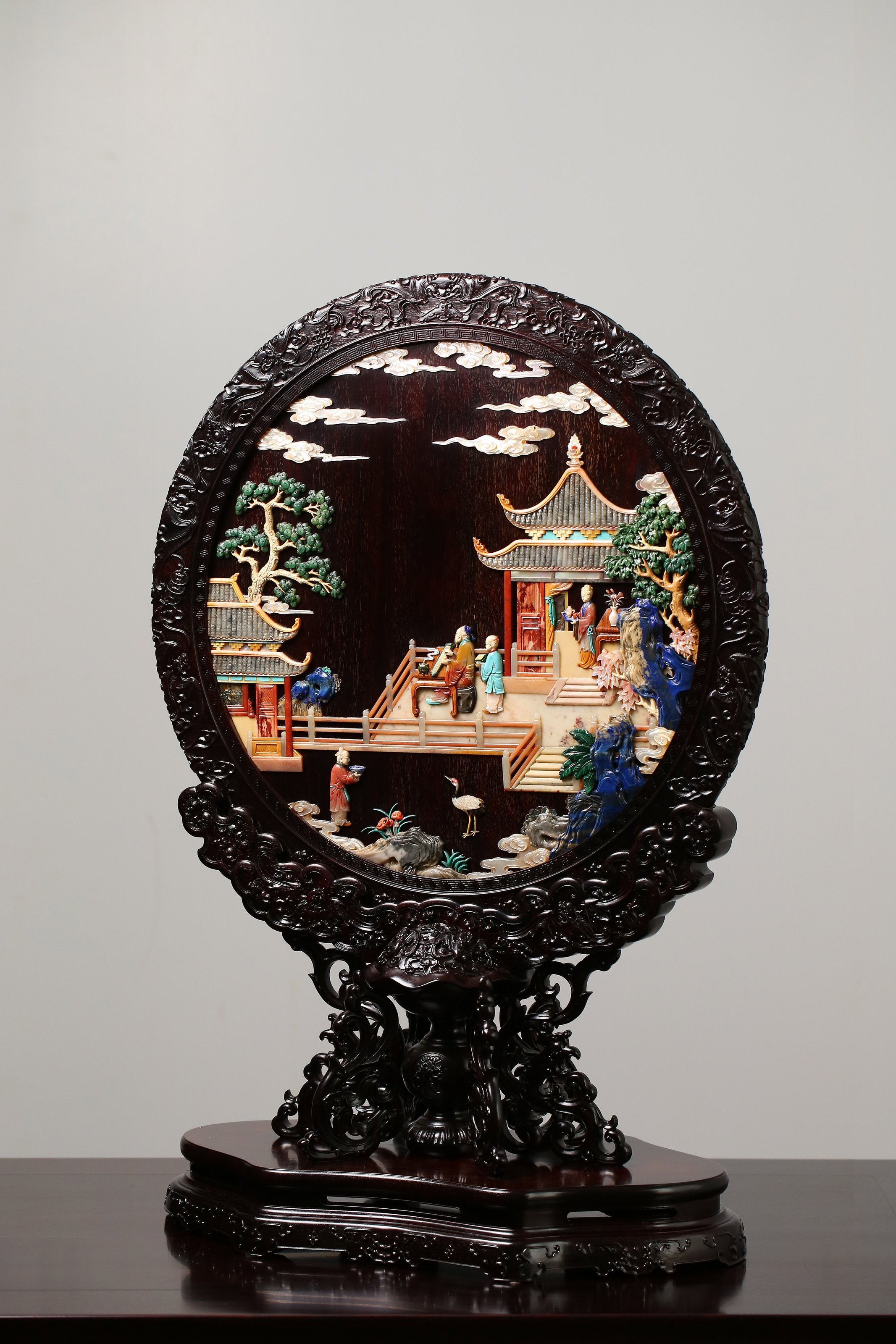 A Zitan Screen Inlaid with Treasures and Featuring a High-Ranking Official