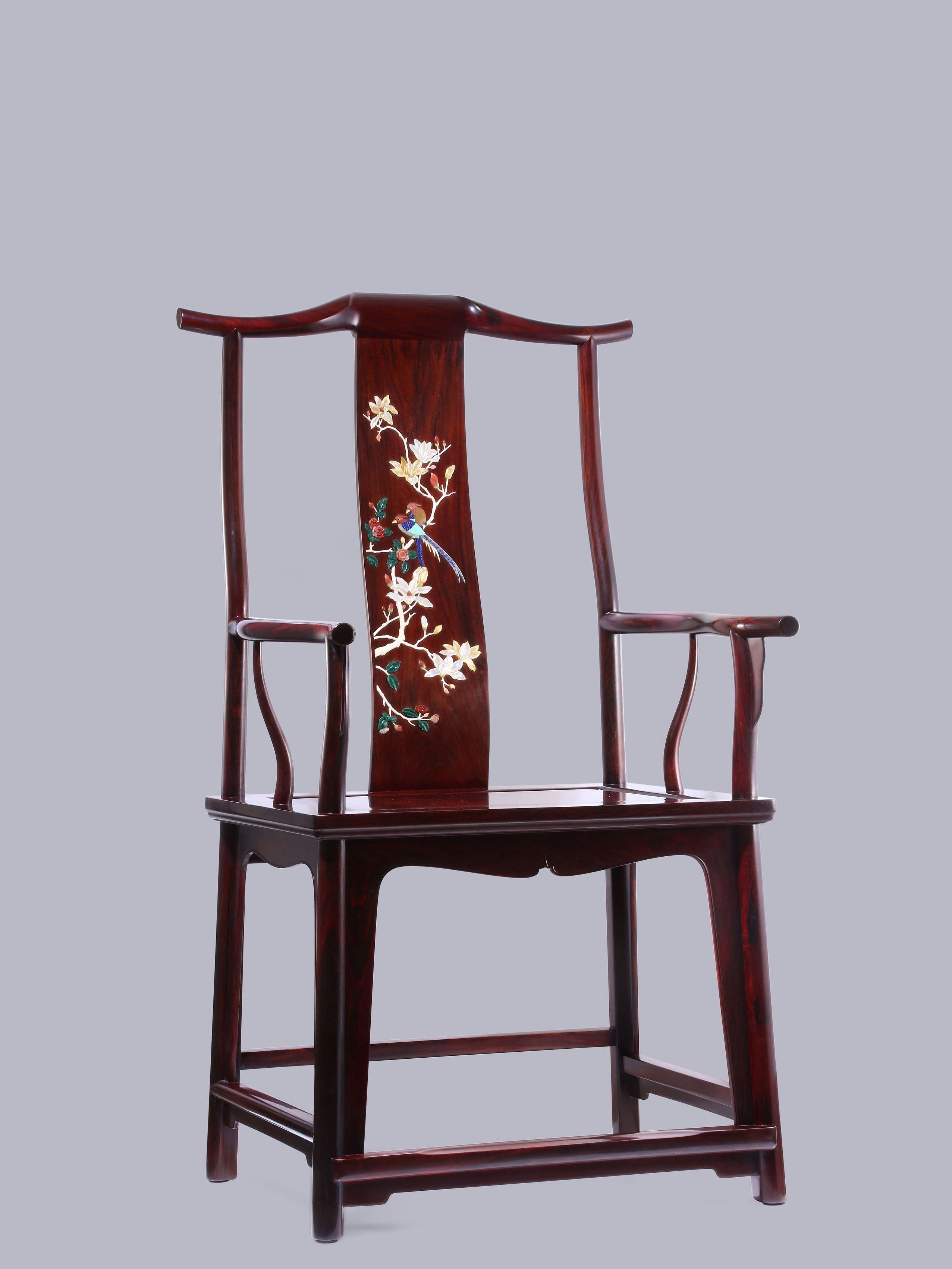 Inlaid Four-Out-of-the-Head Official Hat Chair