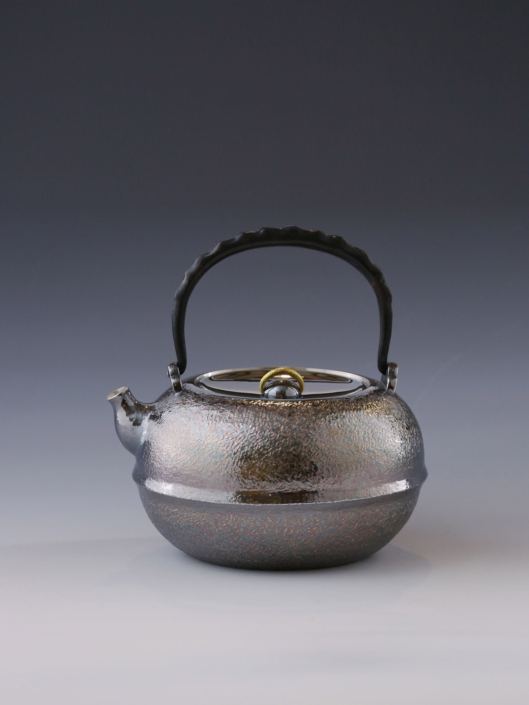 Kitamura Kim's waistline