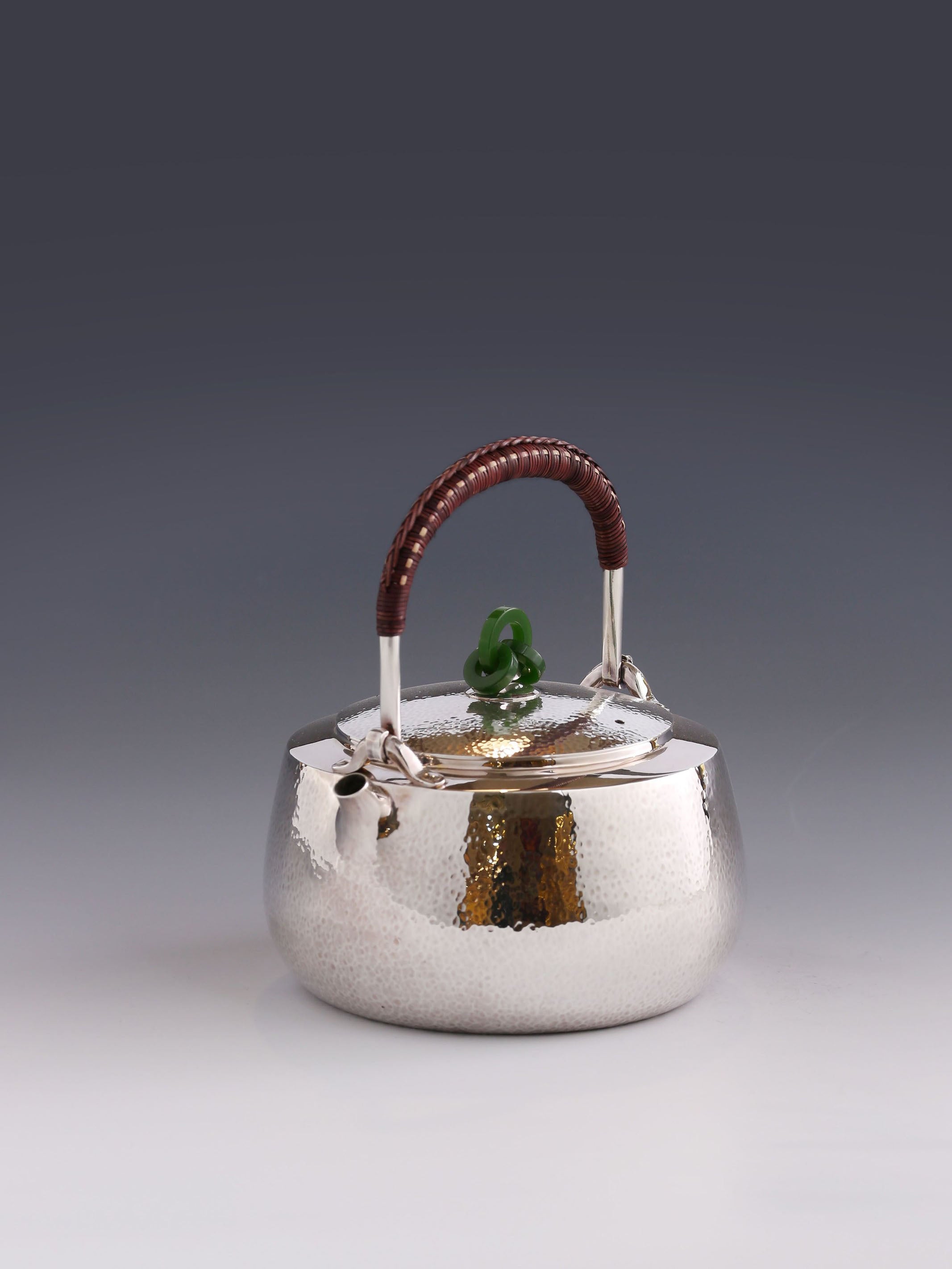 Kitamura Kissing I Jade Ring