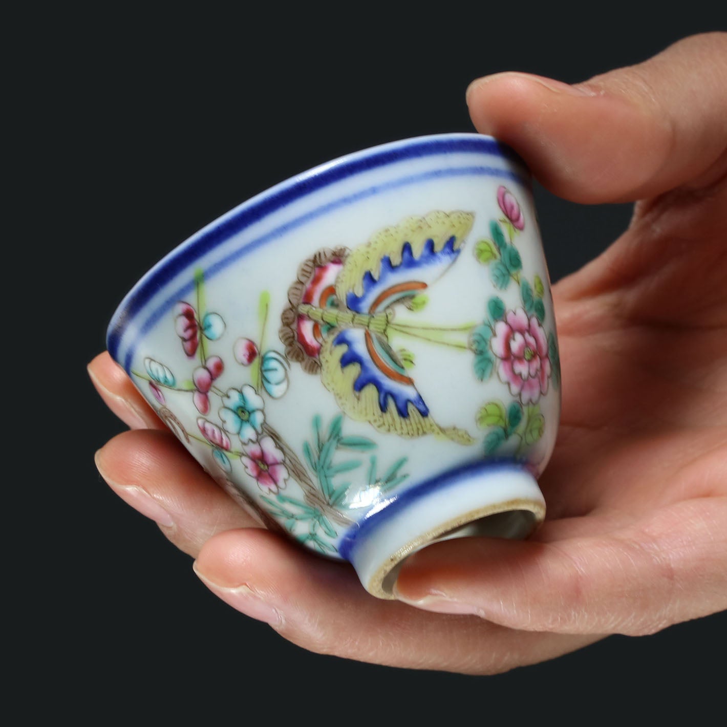 Double Flying Together / Blessed with Longevity and Happiness / Peach Blossoms in Full Bloom Doucai Cup