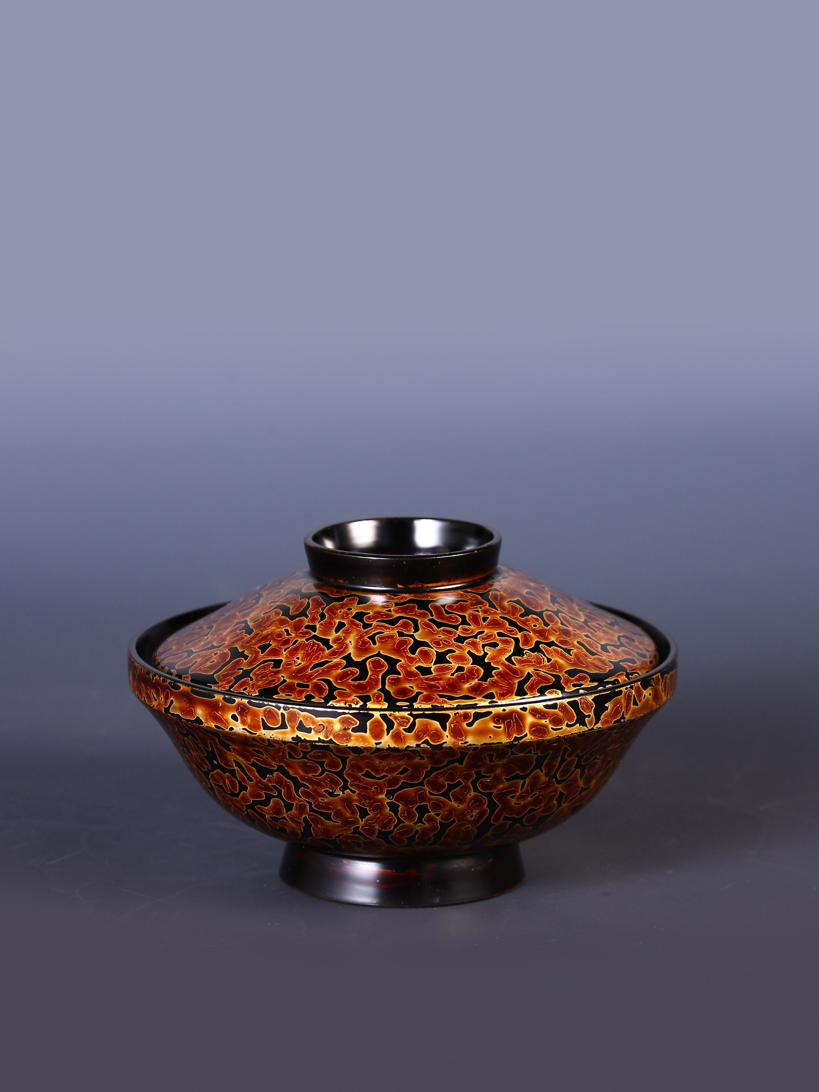 Pineapple lacquer covered bowl, 1963 (Showa 37)