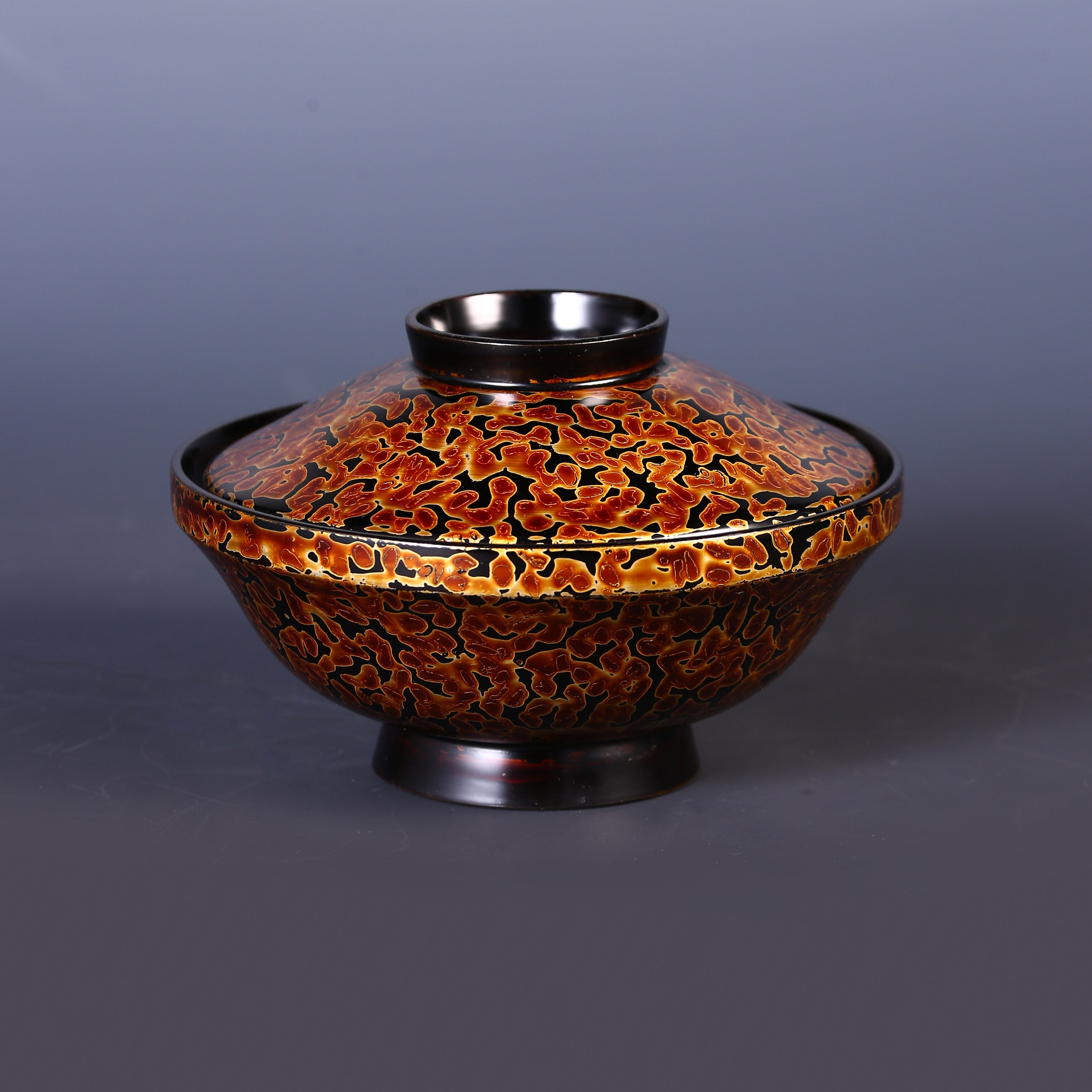 Pineapple lacquer covered bowl, 1963 (Showa 37)