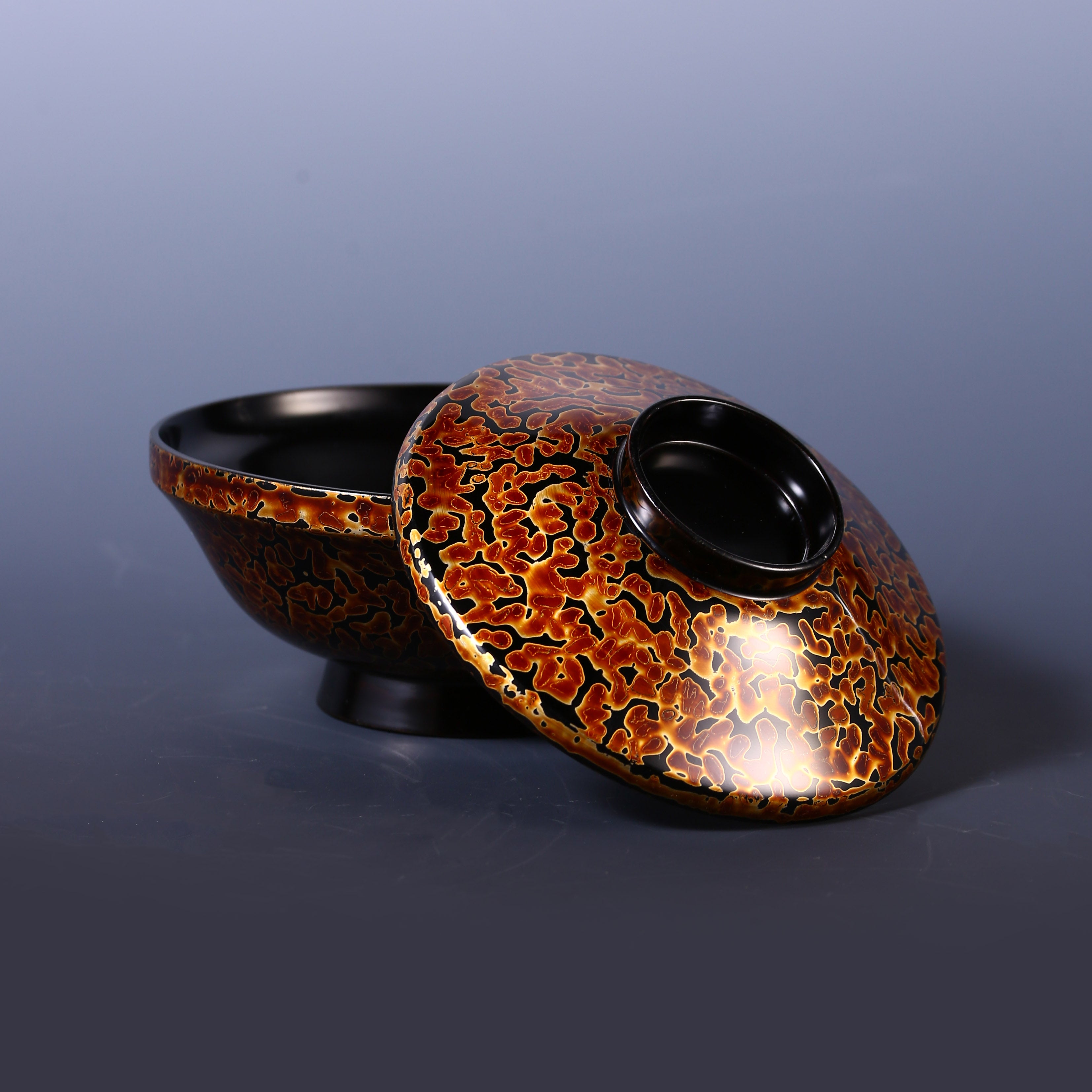 Pineapple lacquer covered bowl, 1963 (Showa 37)