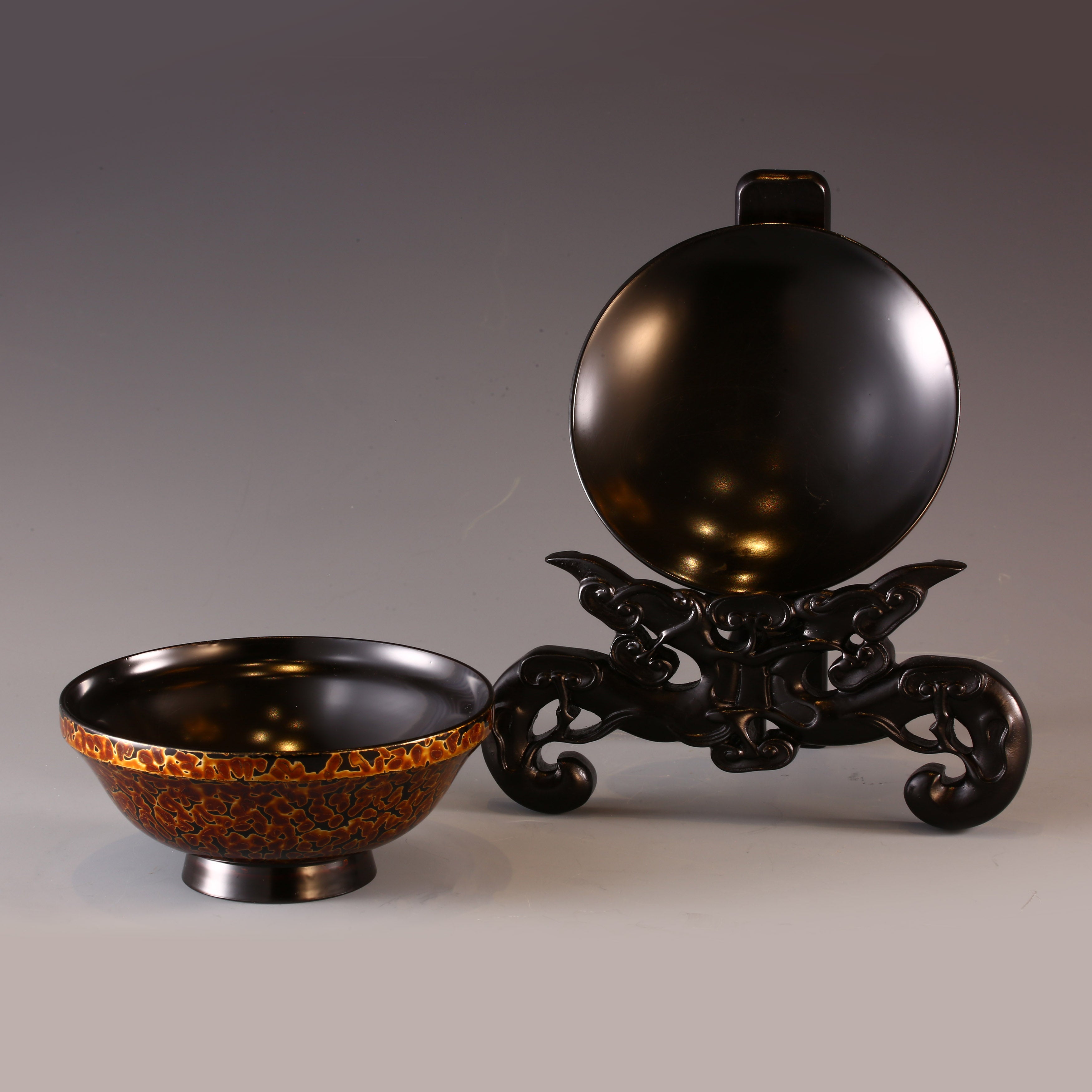 Pineapple lacquer covered bowl, 1963 (Showa 37)