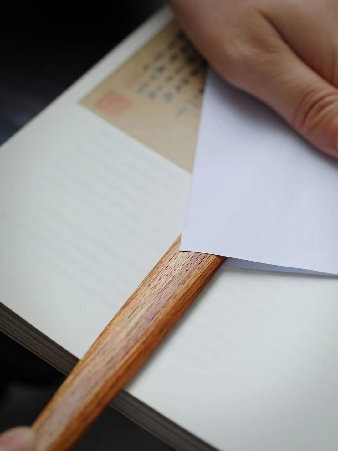 Rosewood | Sandalwood | Stationery Paper Cutter