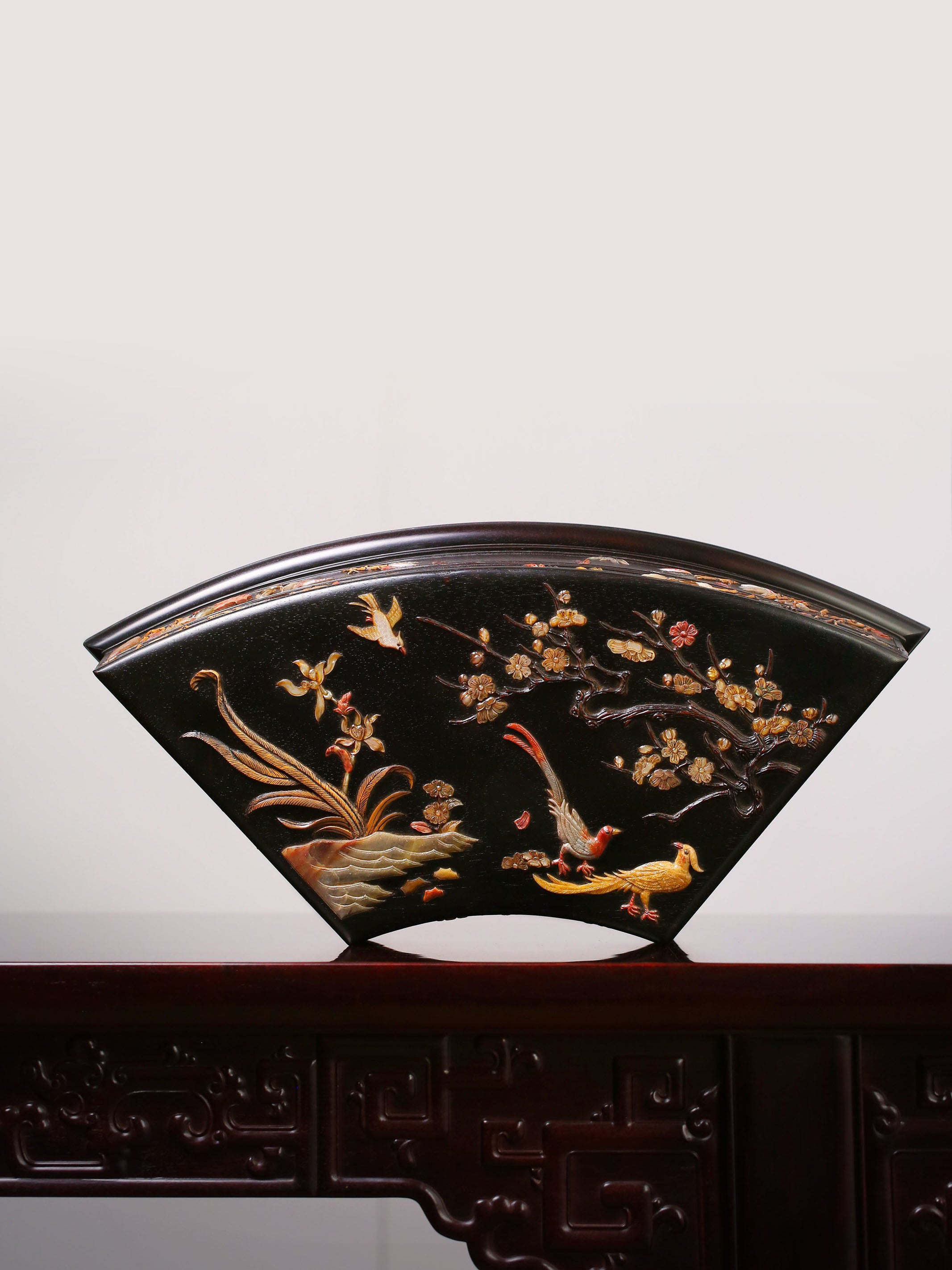 Inlaid Fan-shaped Treasure Box