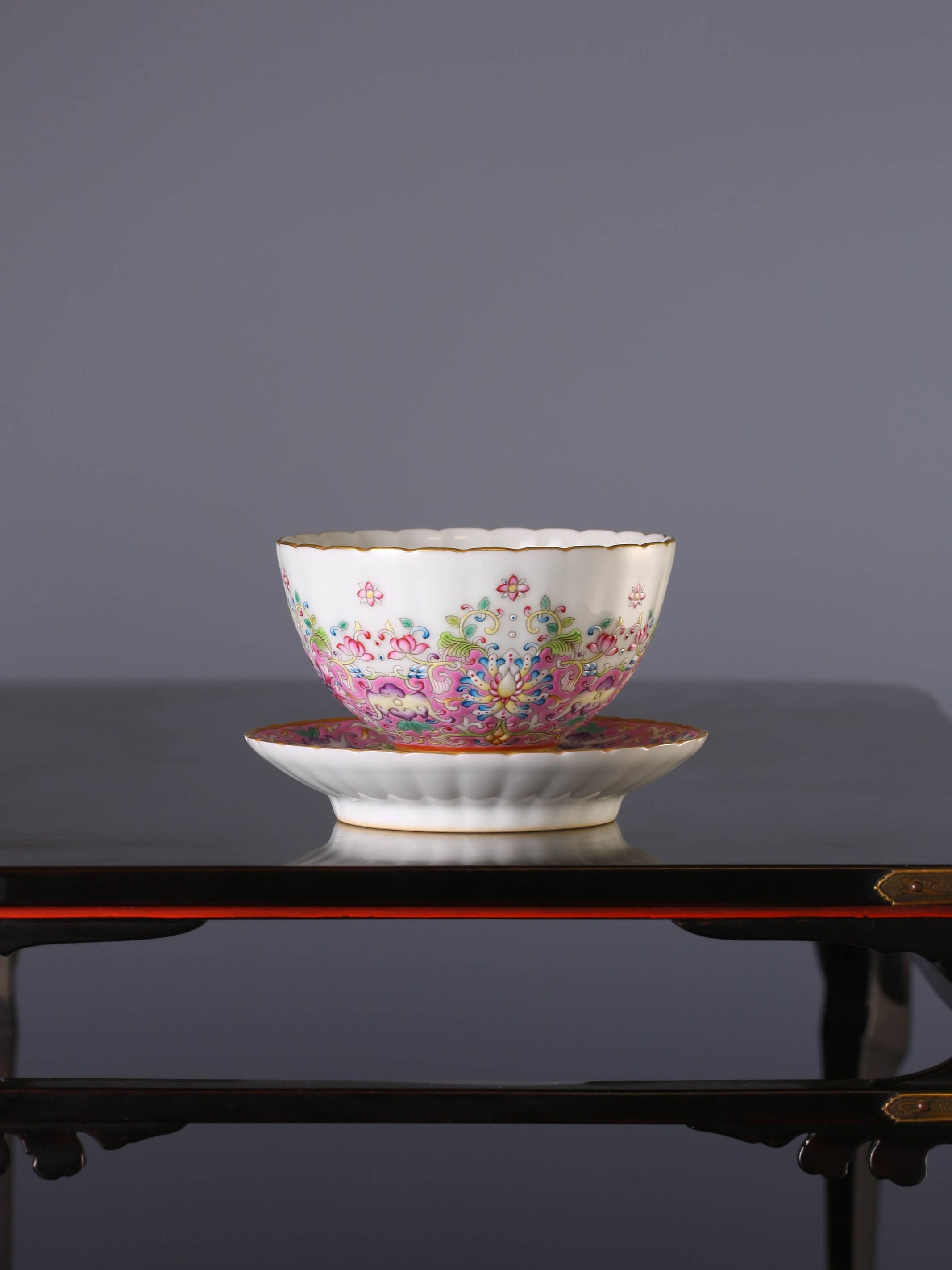 Dayazhai Lotus and Chrysanthemum Petal Cup