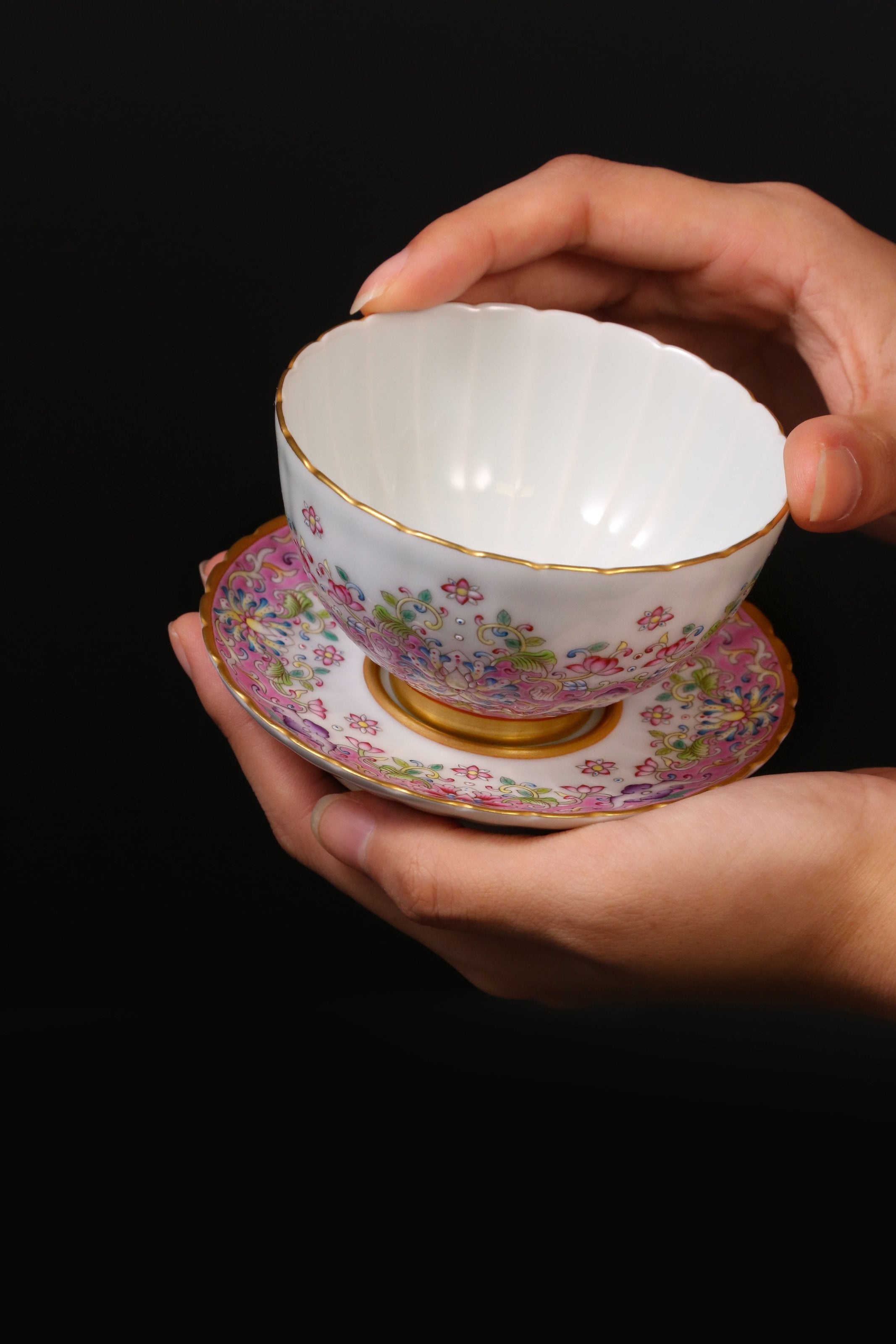 Dayazhai Lotus and Chrysanthemum Petal Cup