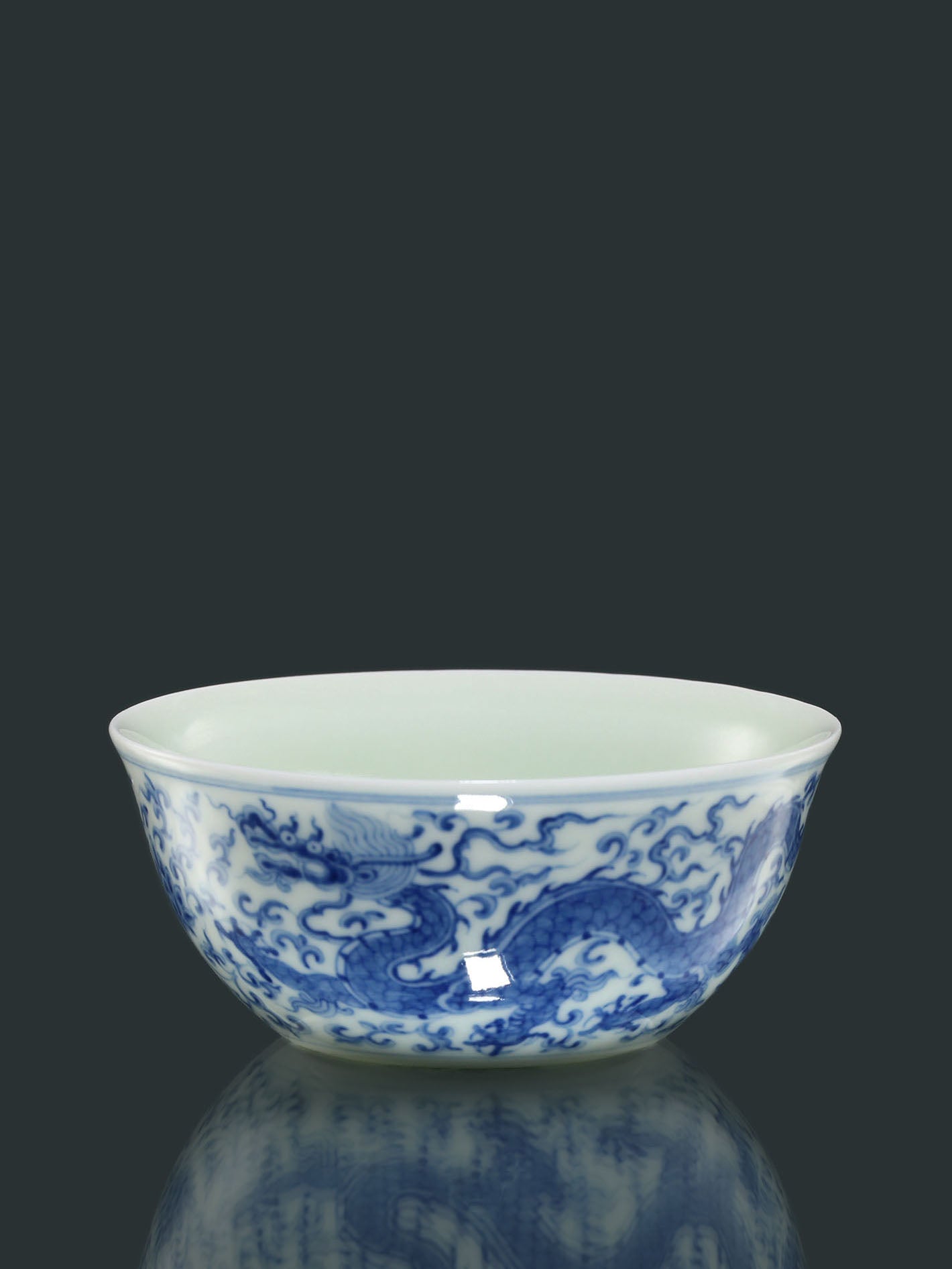 Dragon and Cloud Pattern Footed Cup