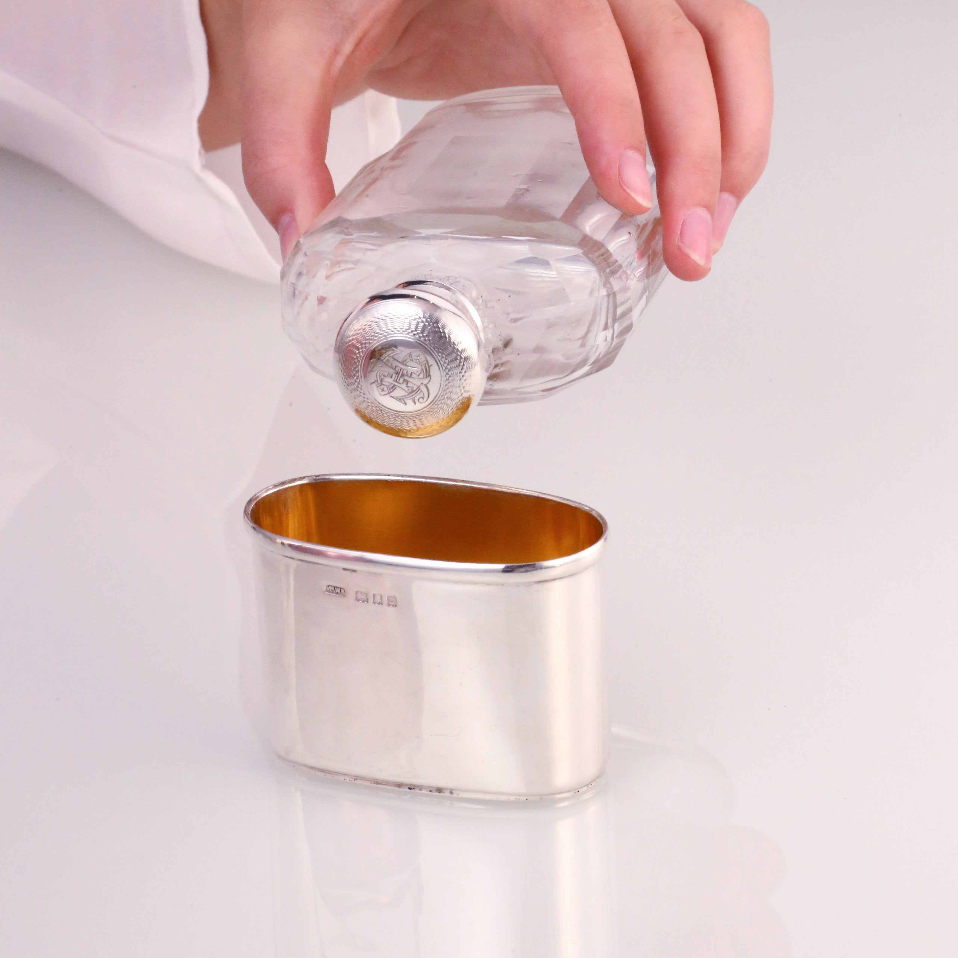 1918 British sterling silver gilt flask