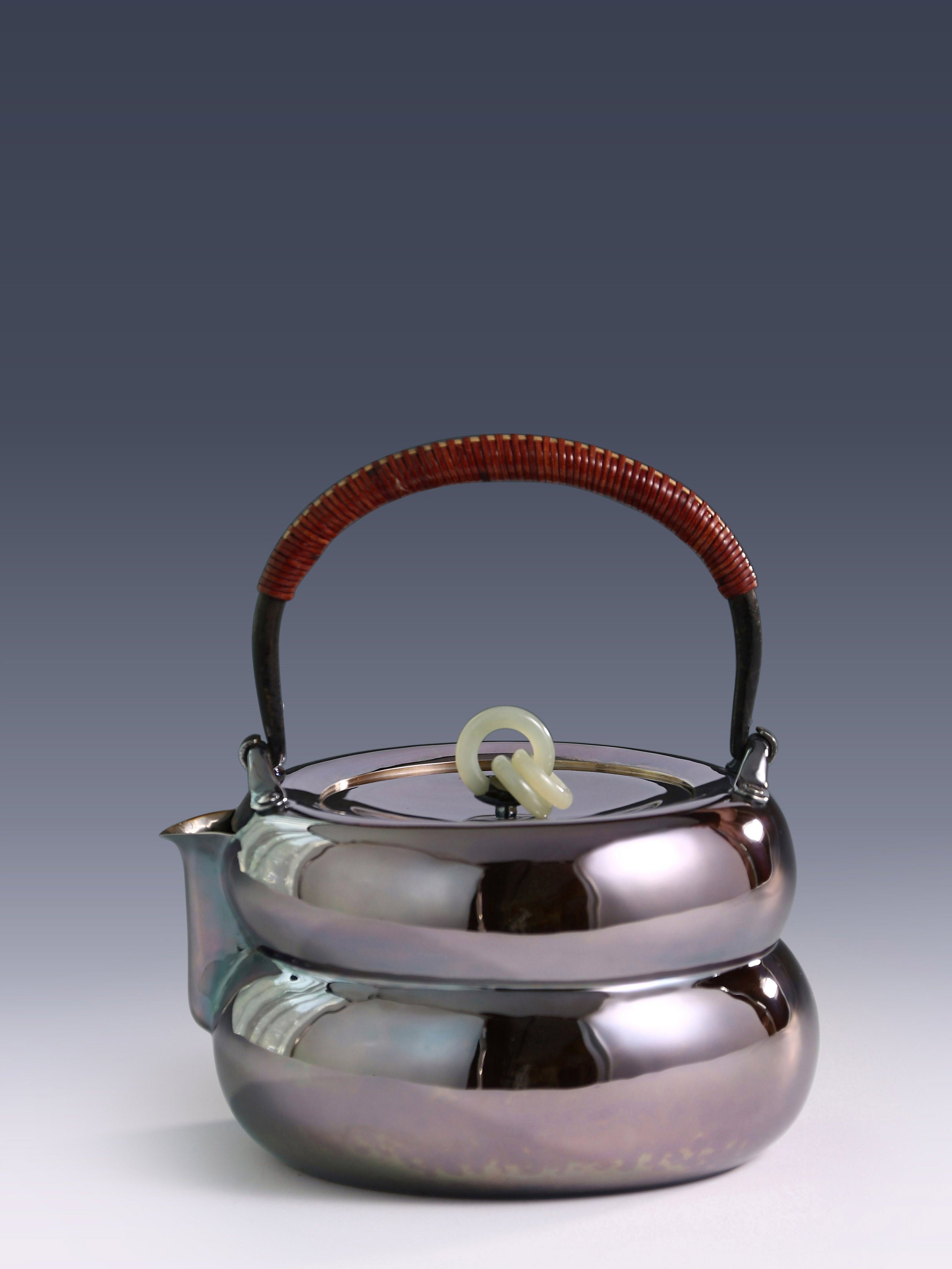 A pure silver gourd mouth produces a pure silver pot