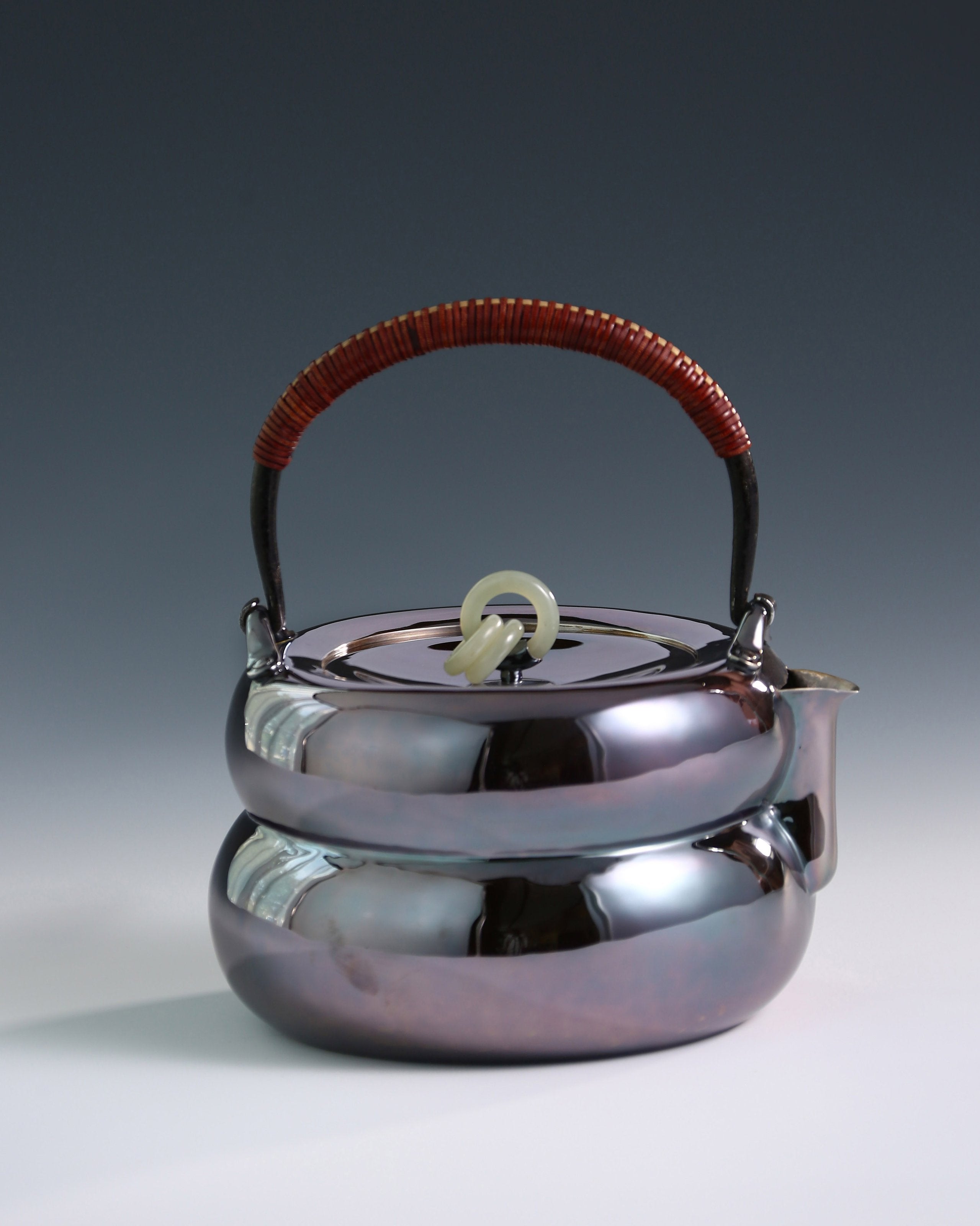 A pure silver gourd mouth produces a pure silver pot