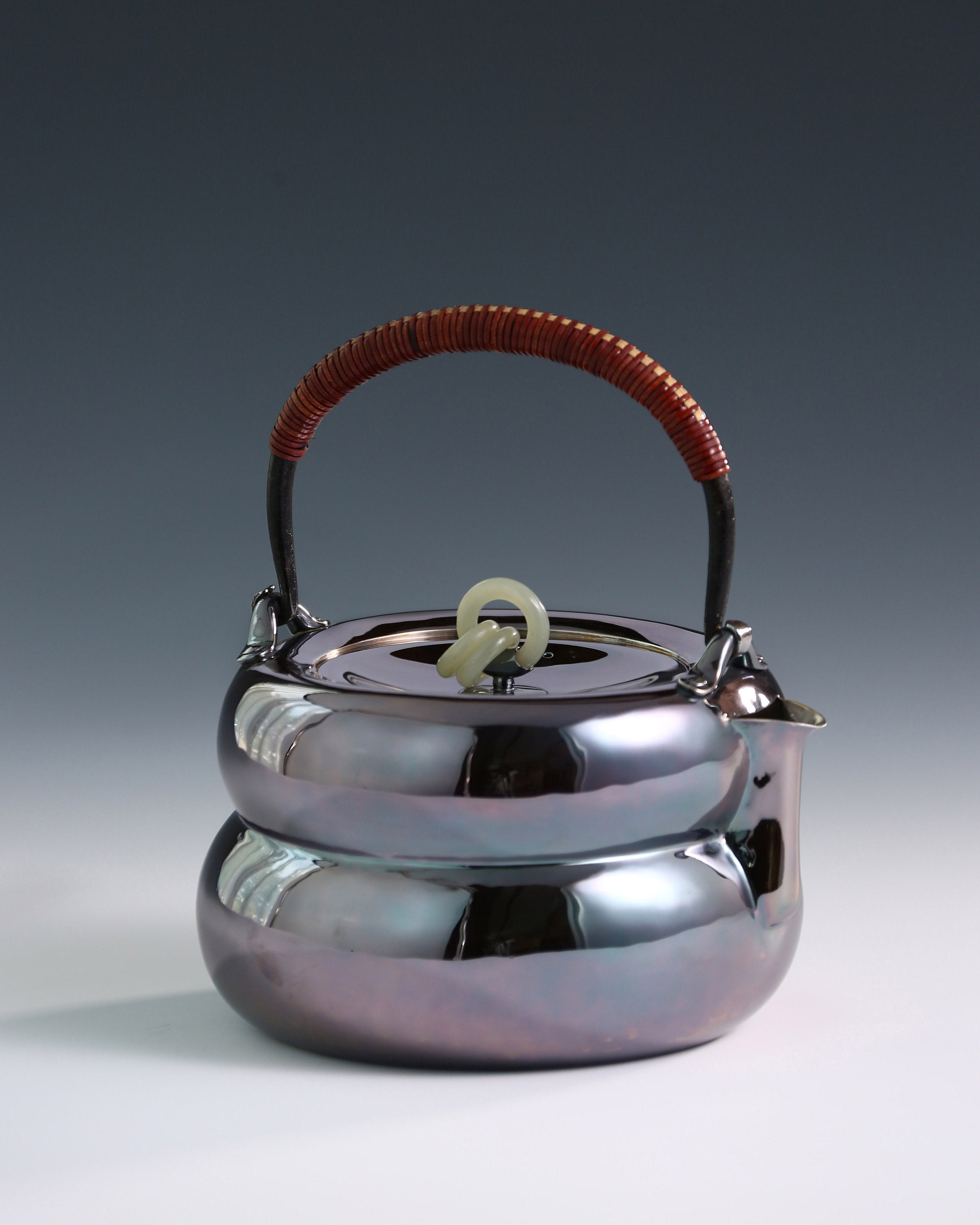 A pure silver gourd mouth produces a pure silver pot