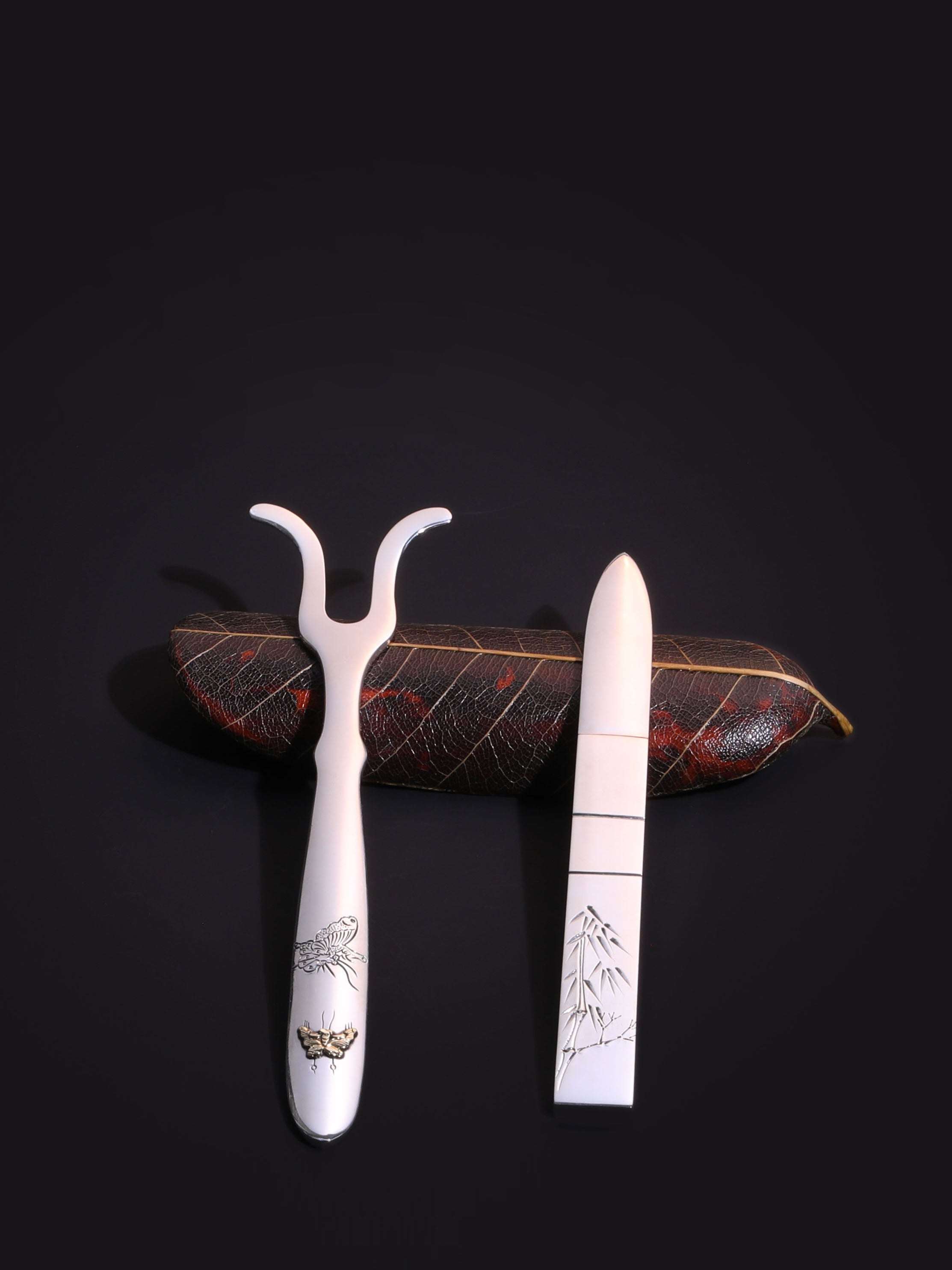 Sterling silver engraved tea knife | Tea pick