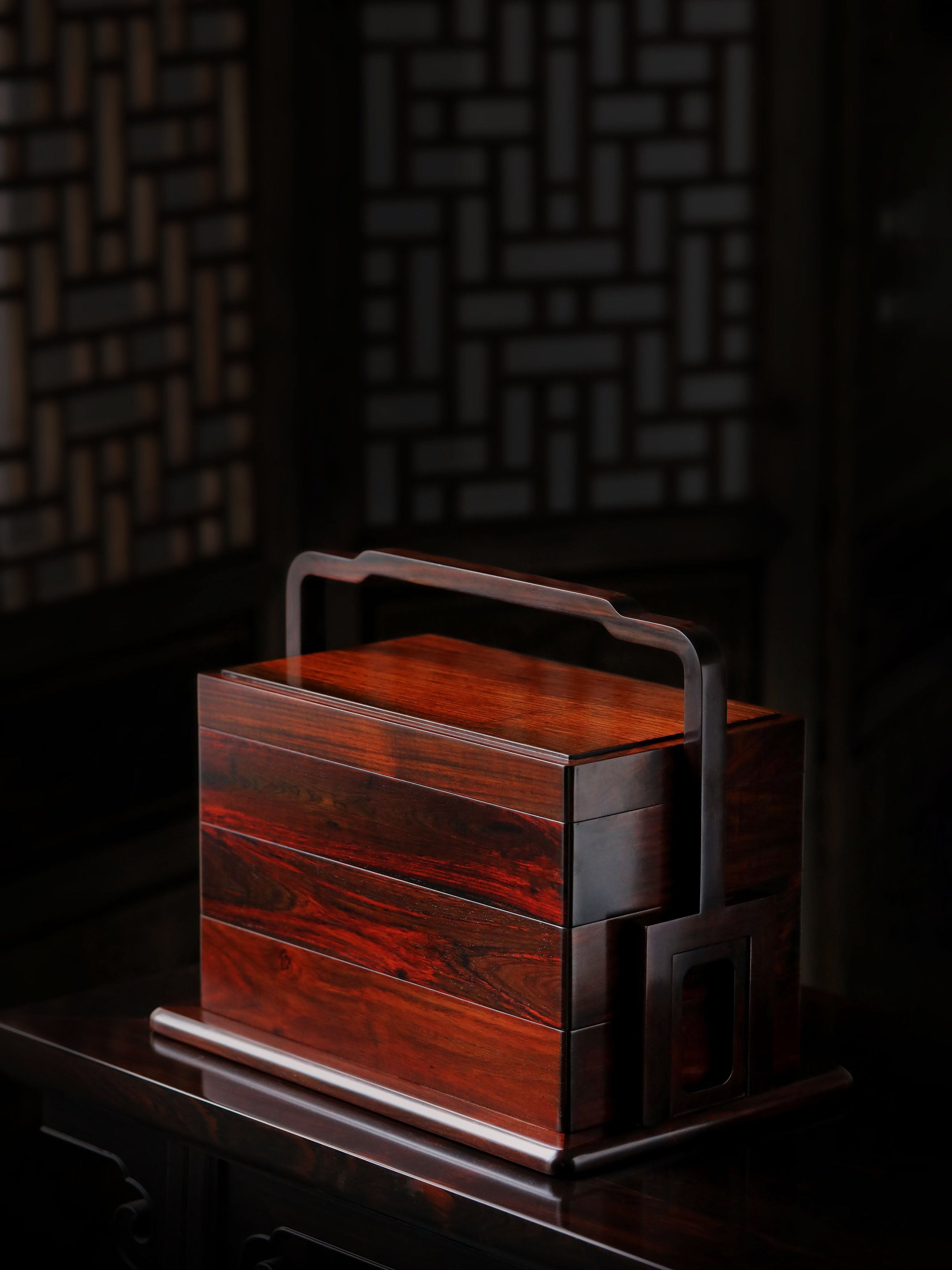 Plain three-layered box made of rosewood