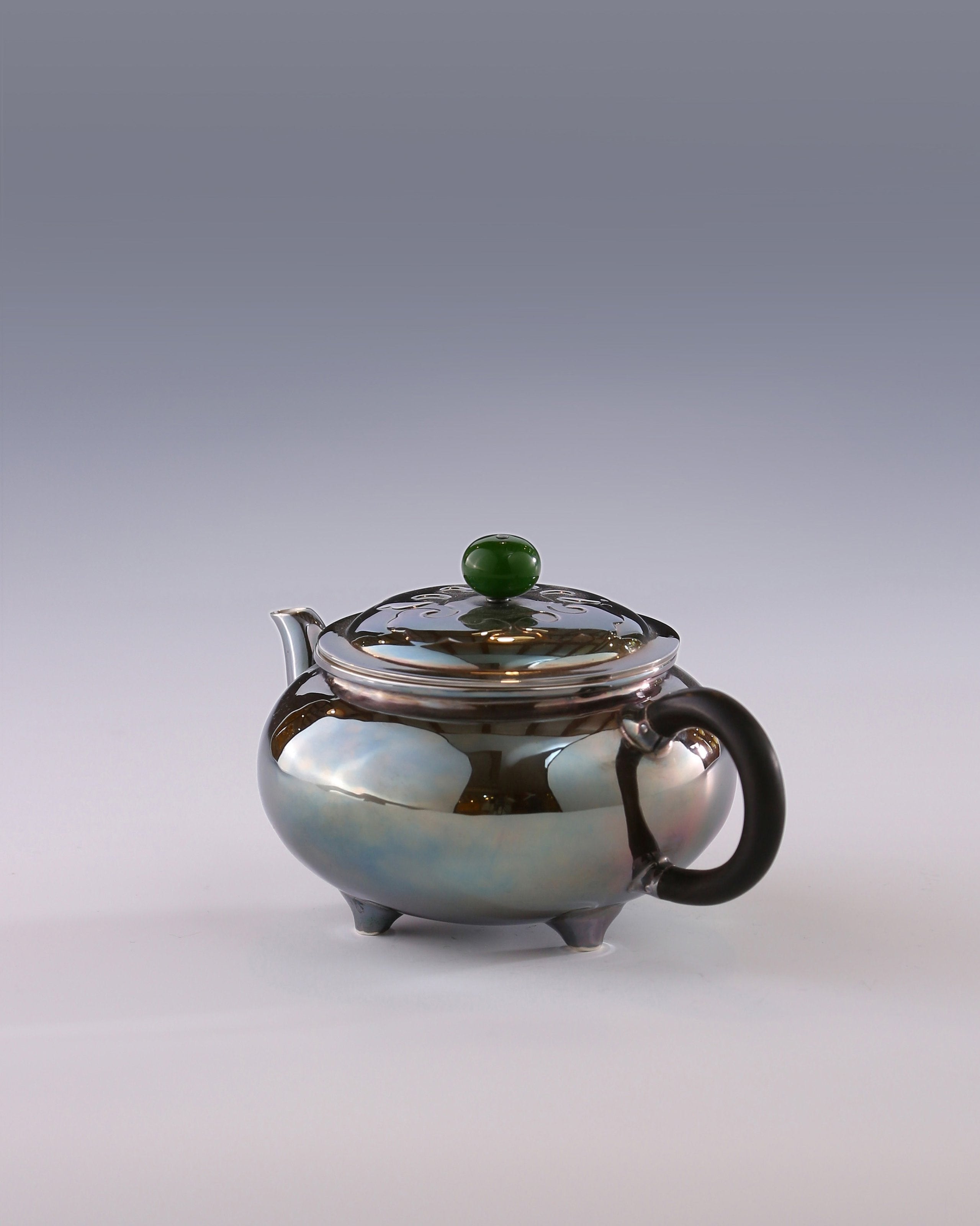 Da Bin Ruyi Three-Legged Pure Silver Teapot