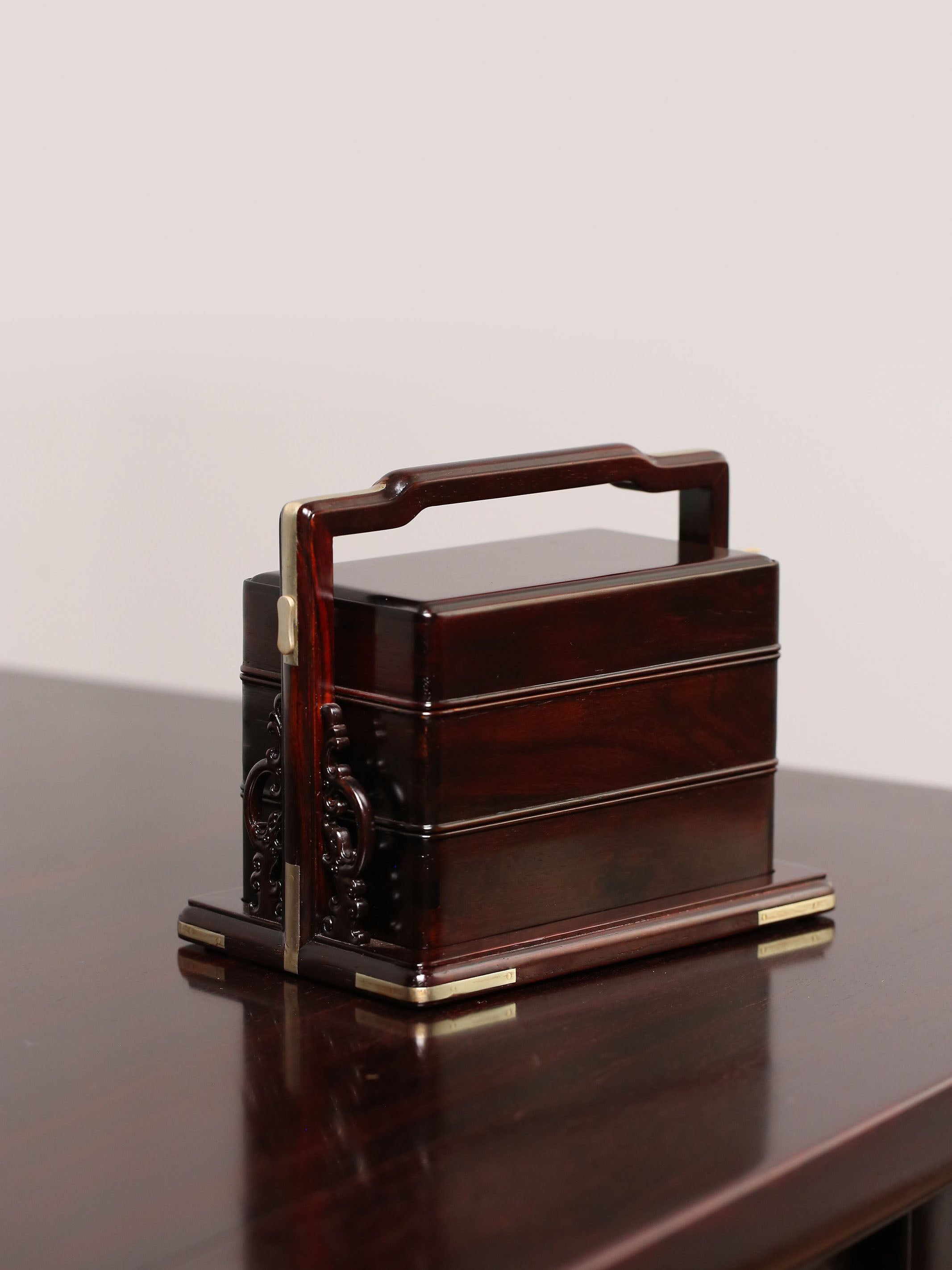Double-layered red sandalwood carrying box