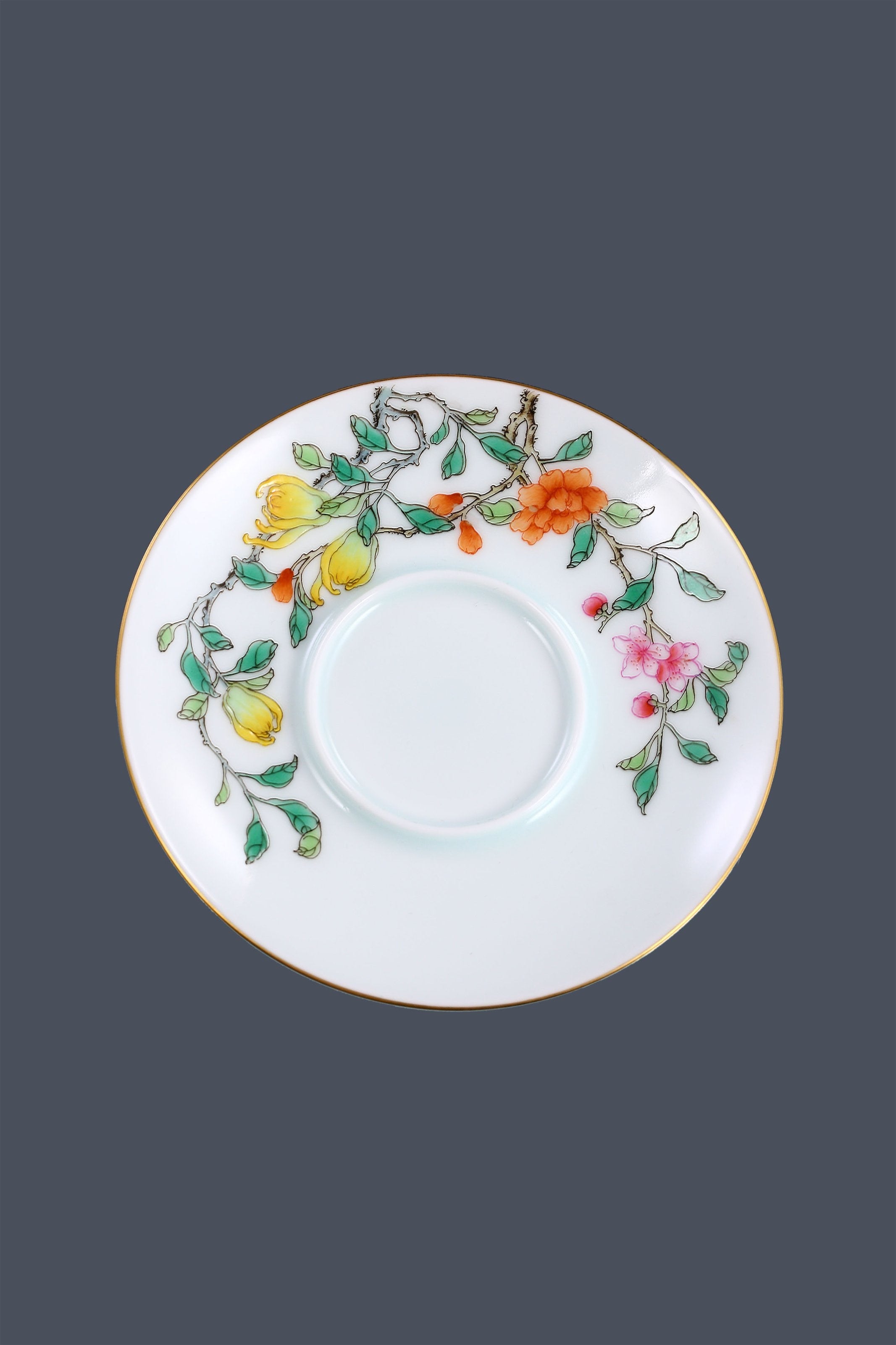 Three Abundances Harmony Covered Bowl