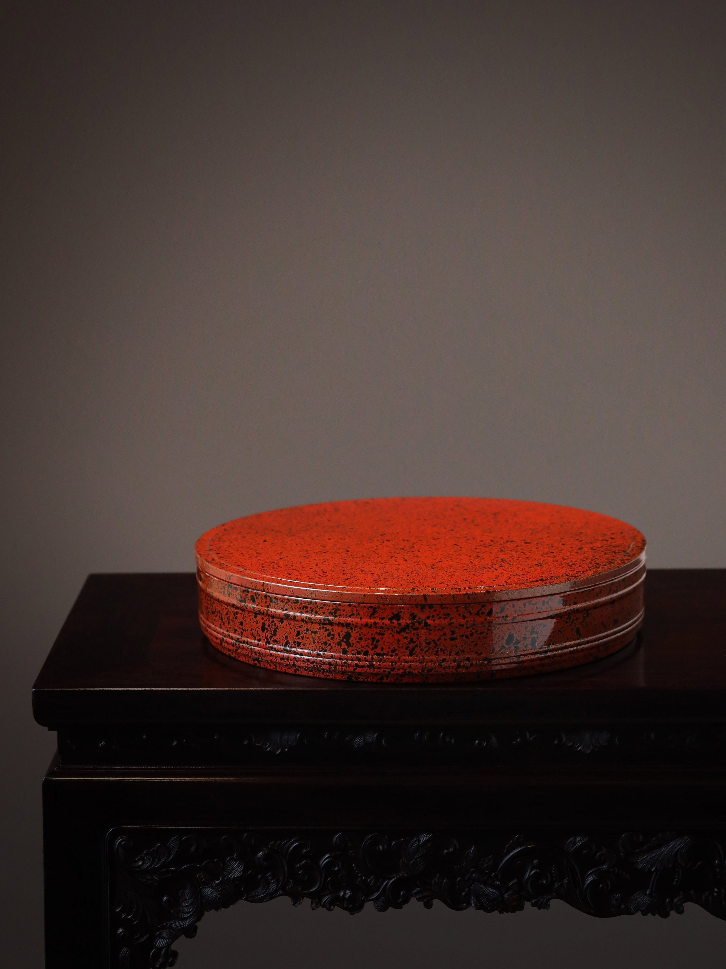 Japanese lacquer string pattern tea box