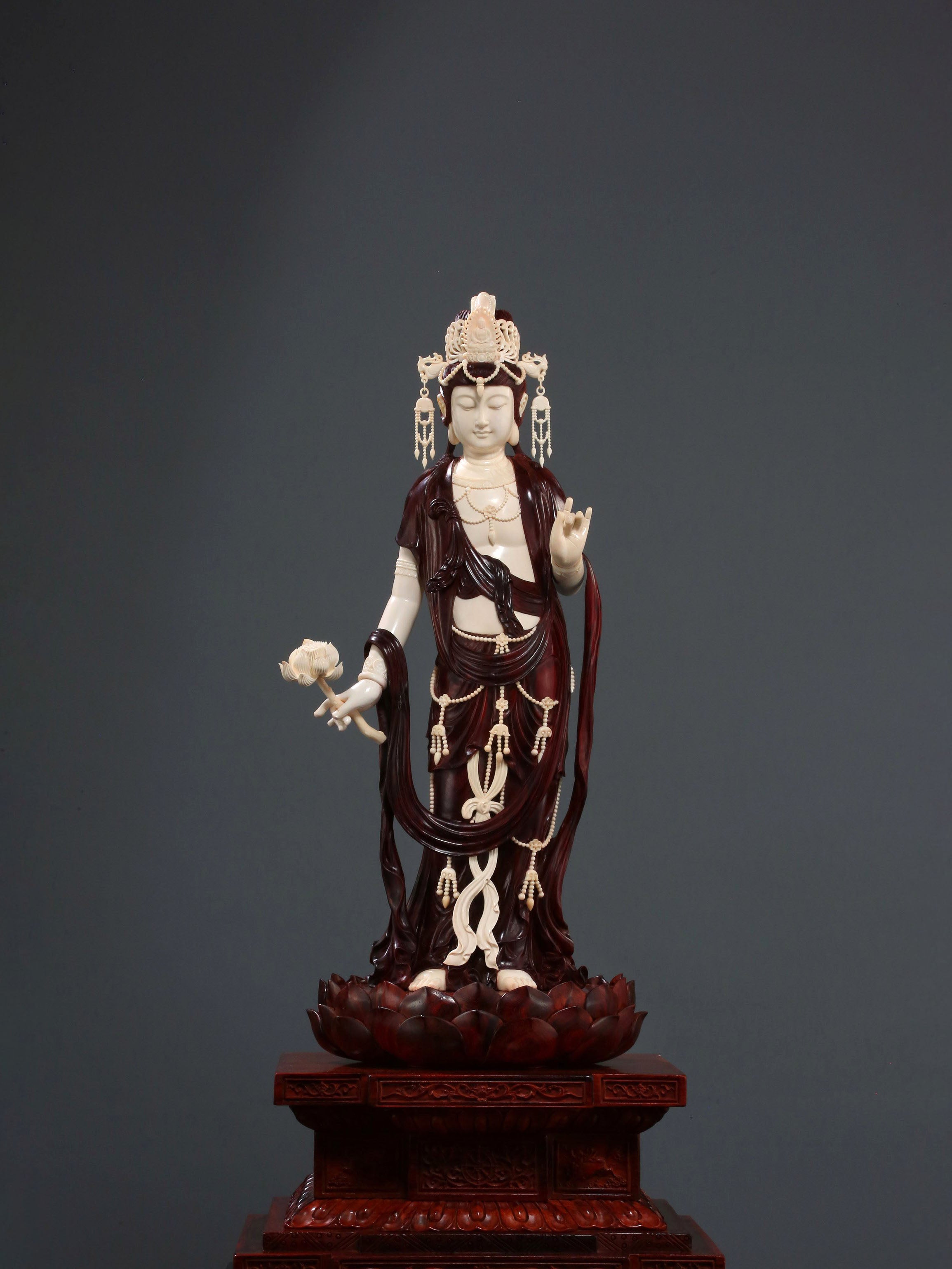 Mahasthamaprapta Bodhisattva