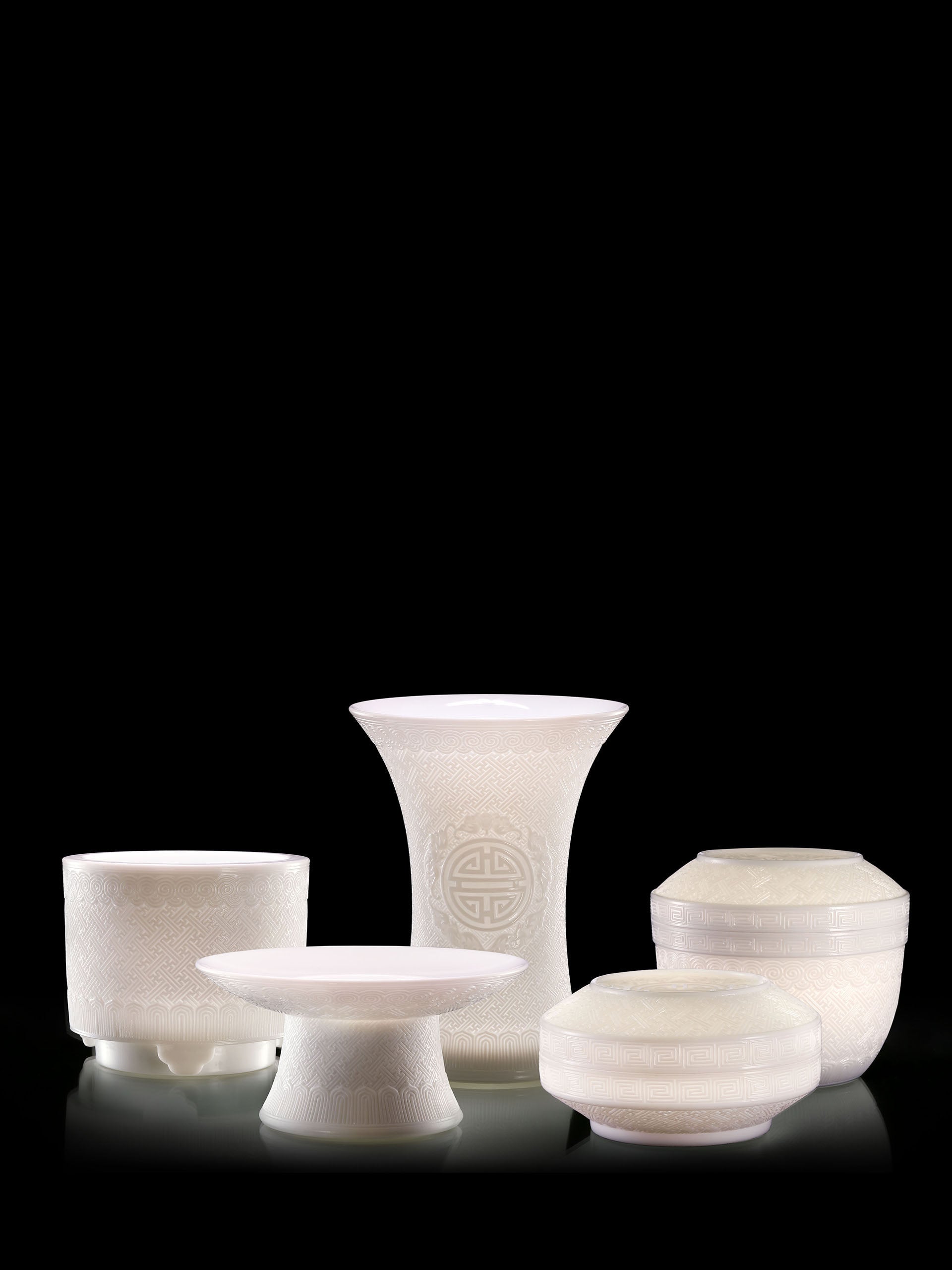 Elegant Plain Porcelain Hand-carved Incense Burner Set (5 Pieces)