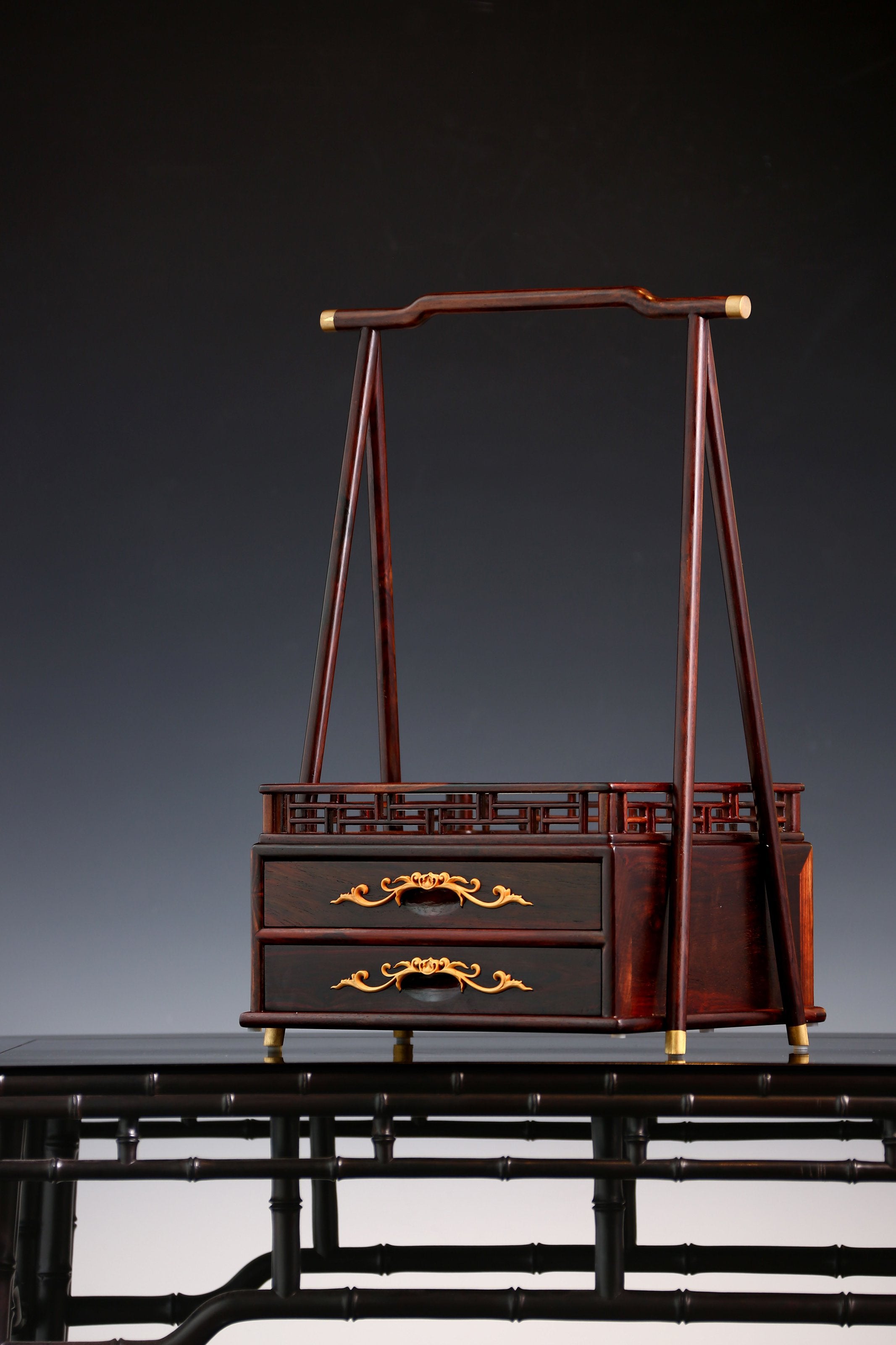 Rosewood Tea Box with Handle