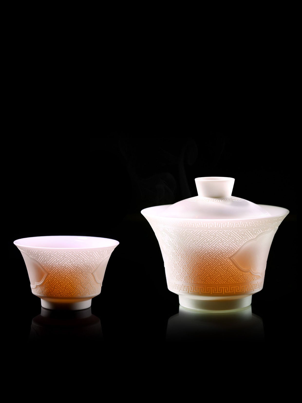 Dayazhai hand-carved swastika pattern covered bowl/cup