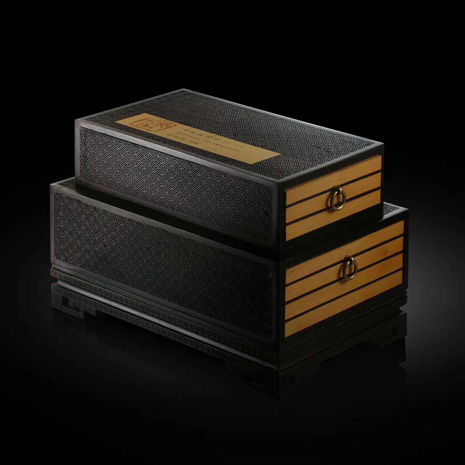 Large-leaf rosewood inlaid with boxwood scroll-shaped tea box