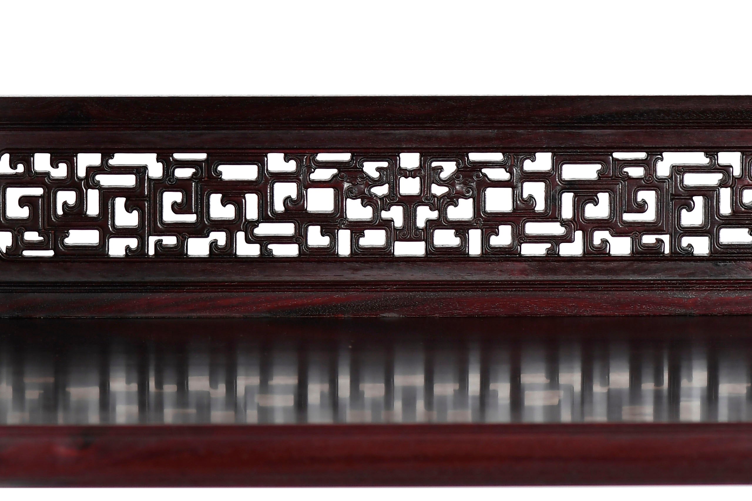 Carved dragon pattern bookcase