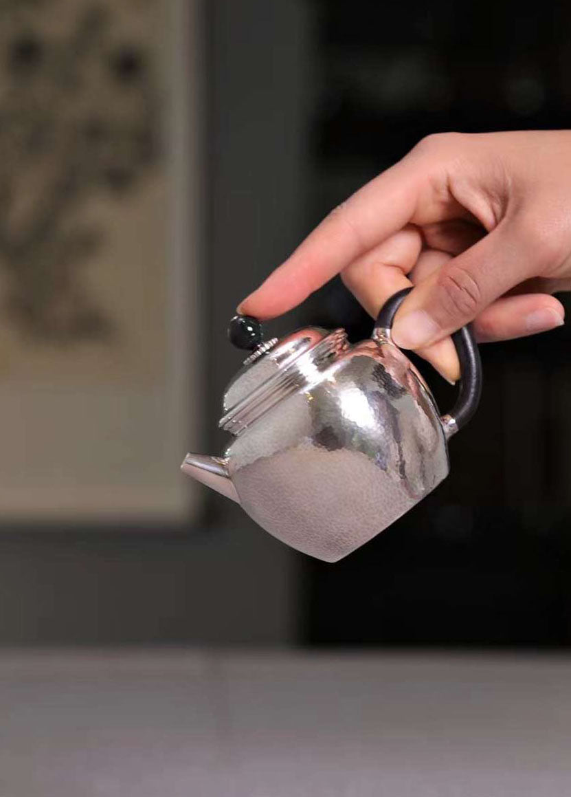 Do a pure silver teapot