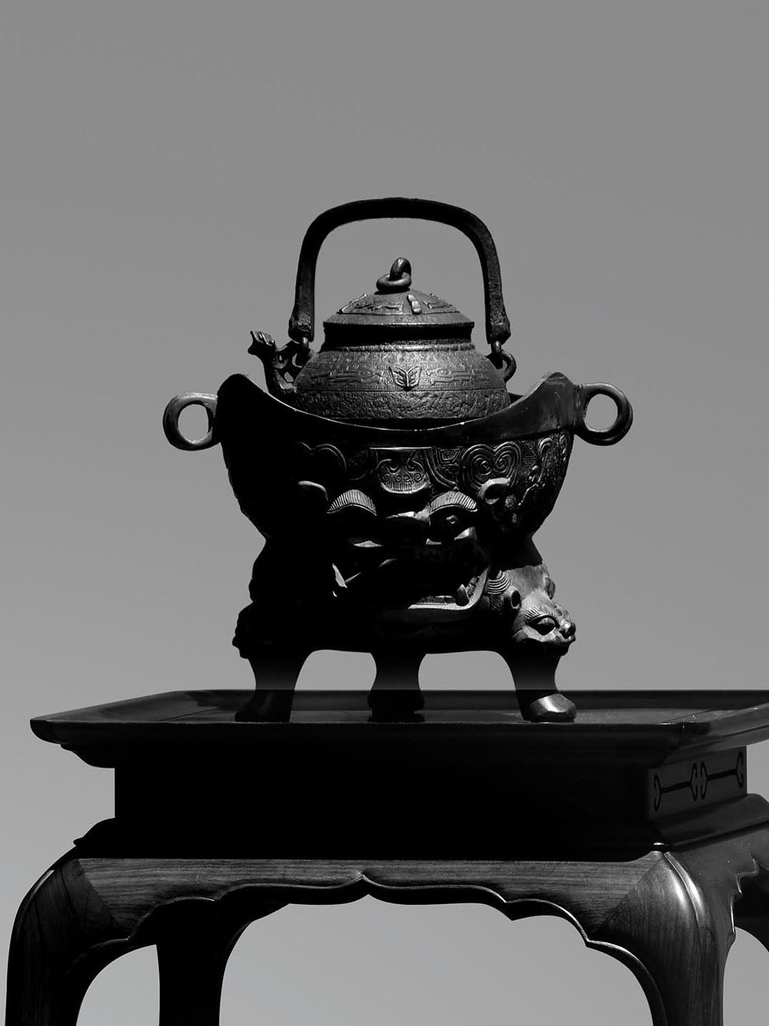 Second Generation Qin Zangliu / First Generation Zangliu Beast Mouth Iron Kettle