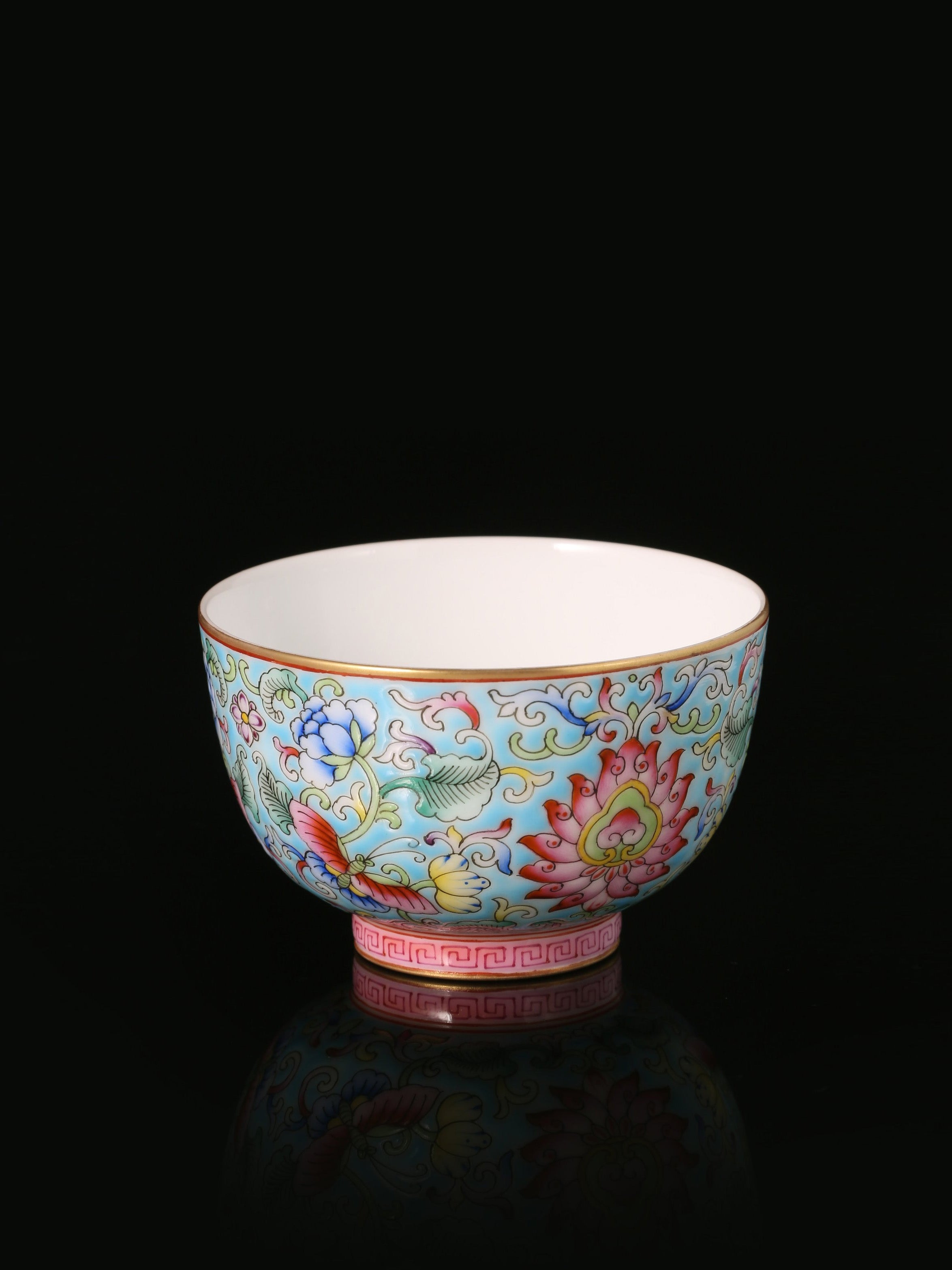 Dayazhai Enamel-Painted Cup with Scrolling Floral and Lotus Design
