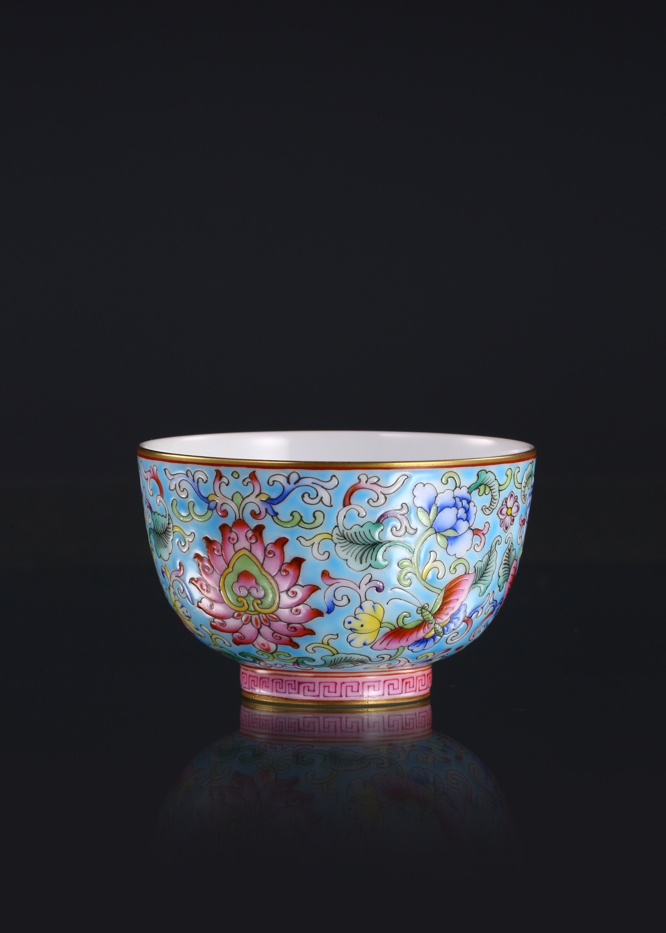 Dayazhai Enamel-Painted Cup with Scrolling Floral and Lotus Design