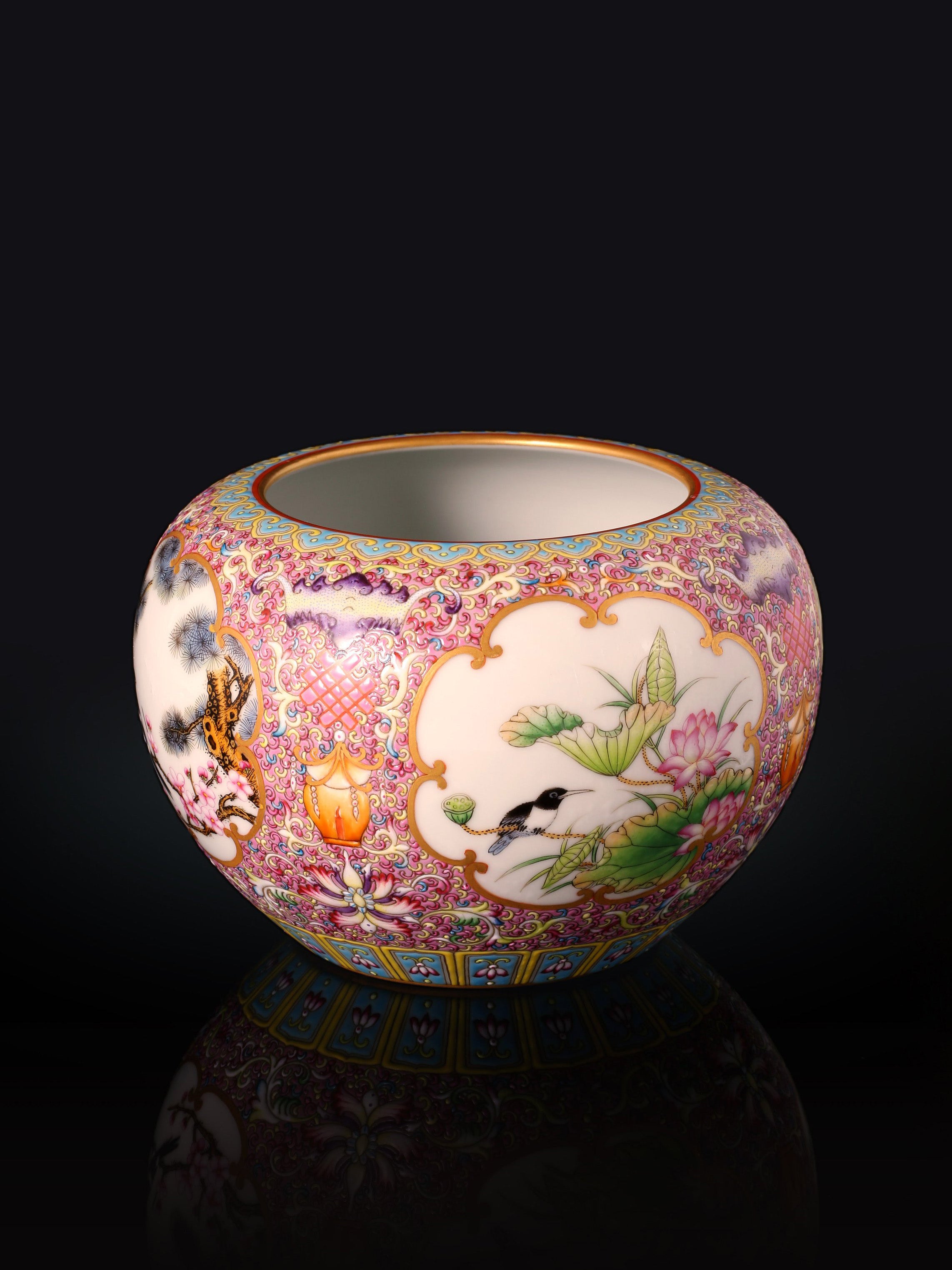 Enamel-painted four-pane window with floral and bird motifs (Jianshui)