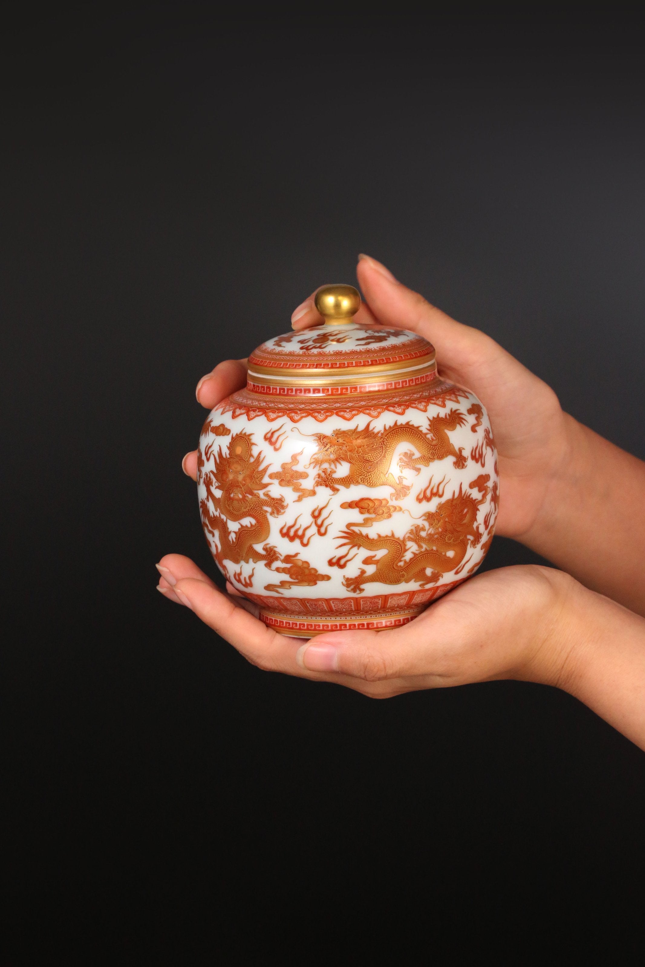 Iron-red Nine Dragons Tea Canister