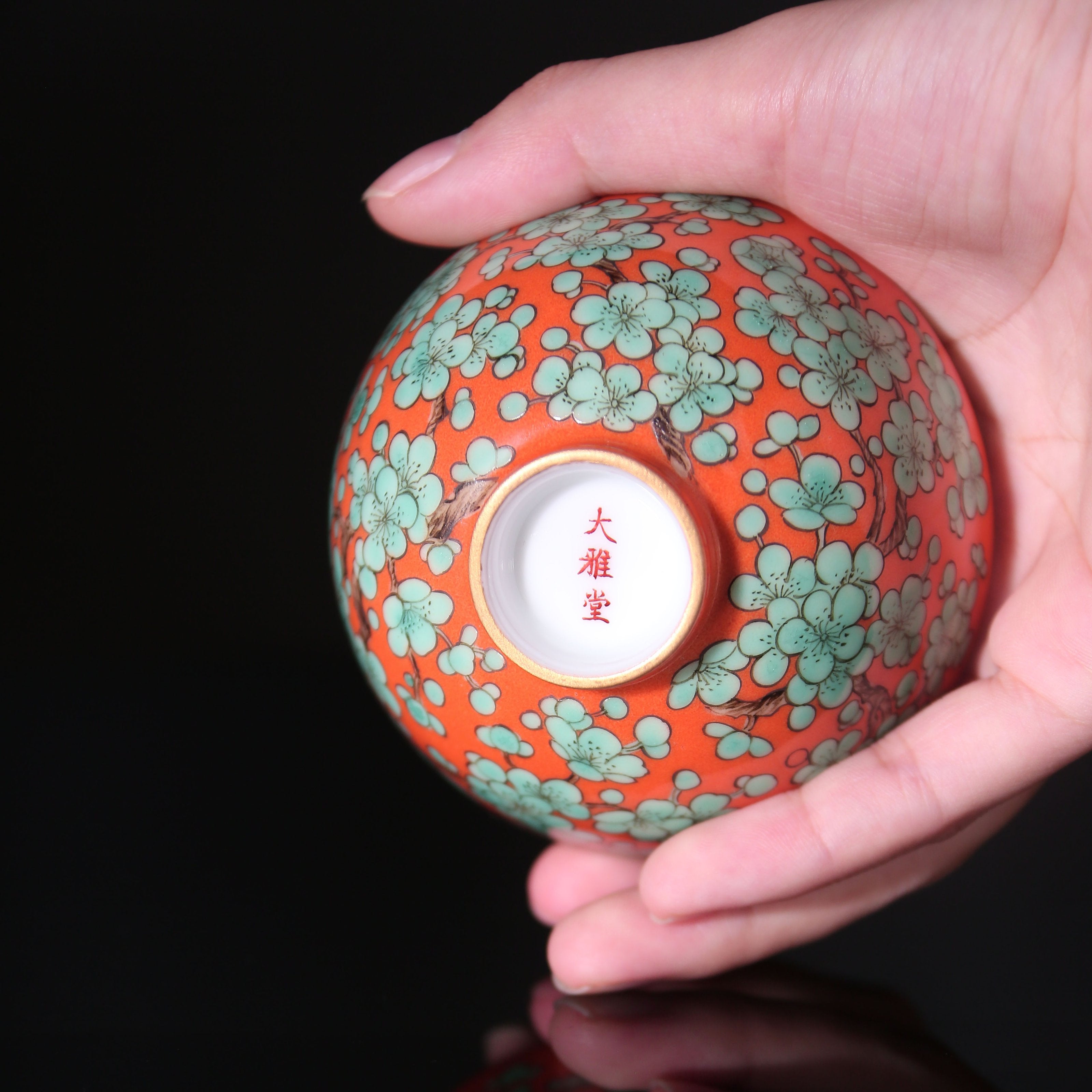 Iron-red plum tea cup