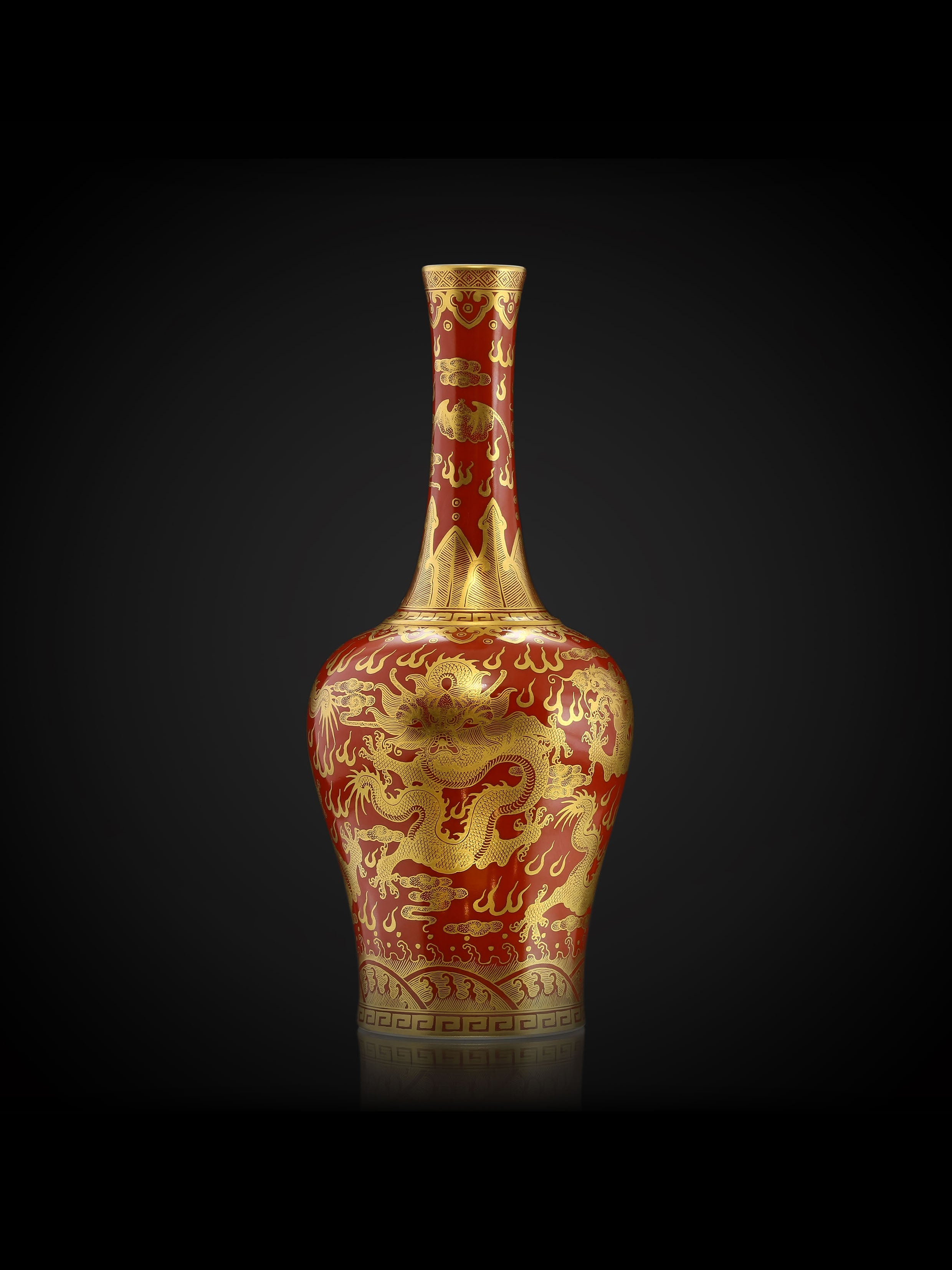 Iron-red bell-shaped vase