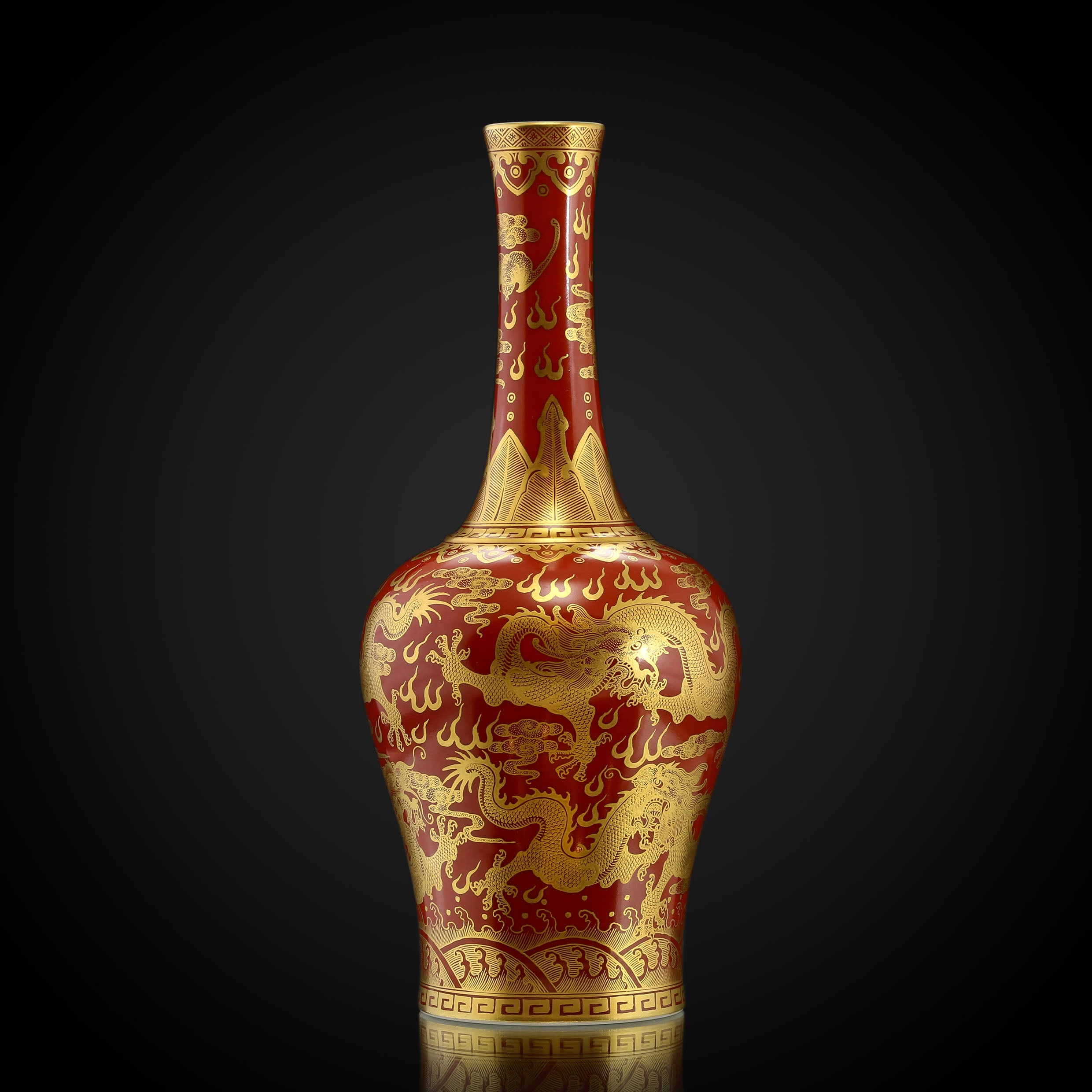 Iron-red bell-shaped vase