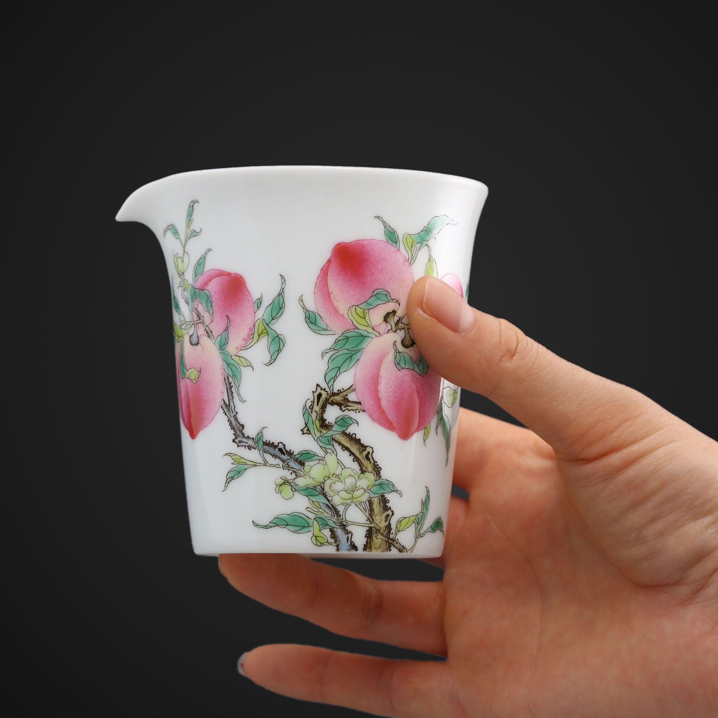 Famille Rose Gold Flower Peach Tea Holder/Fair Cup/Chicken Heart Cup