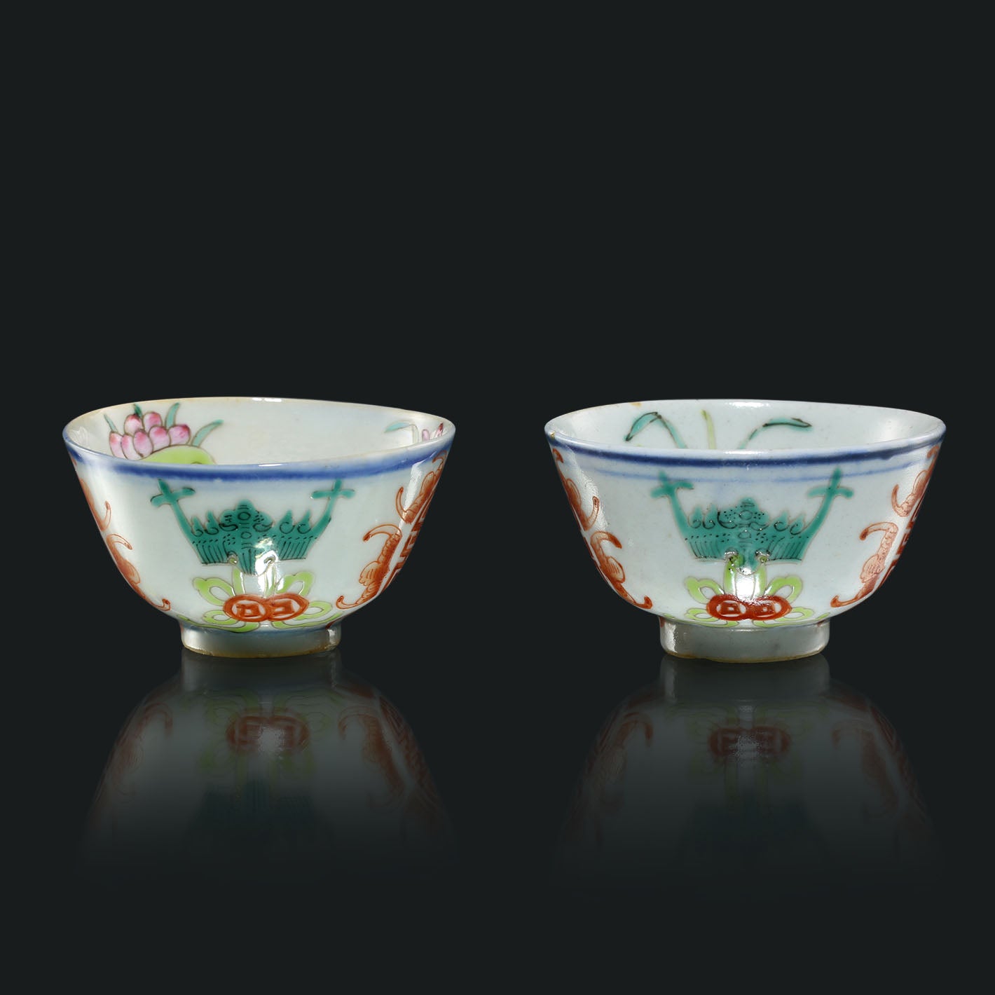 Double Flying Together / Blessed with Longevity and Happiness / Peach Blossoms in Full Bloom Doucai Cup