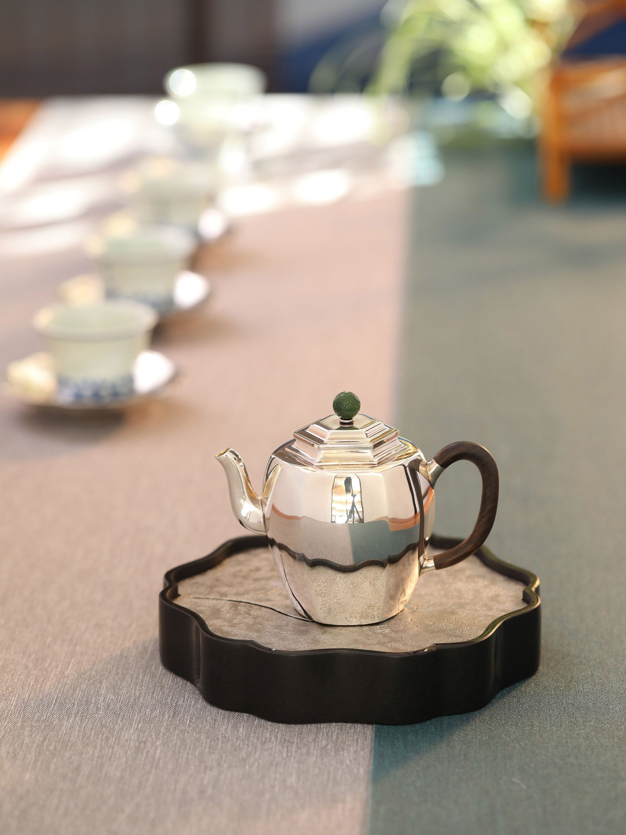 High hexagonal | Smooth surface