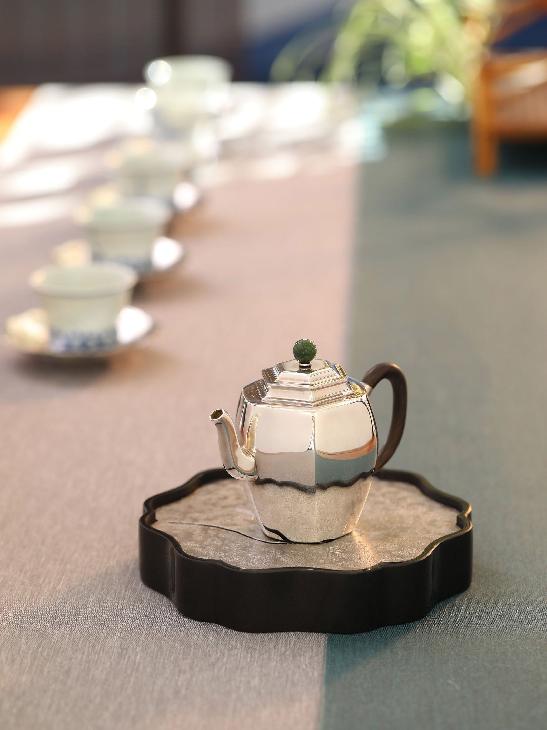 High hexagonal | Smooth surface