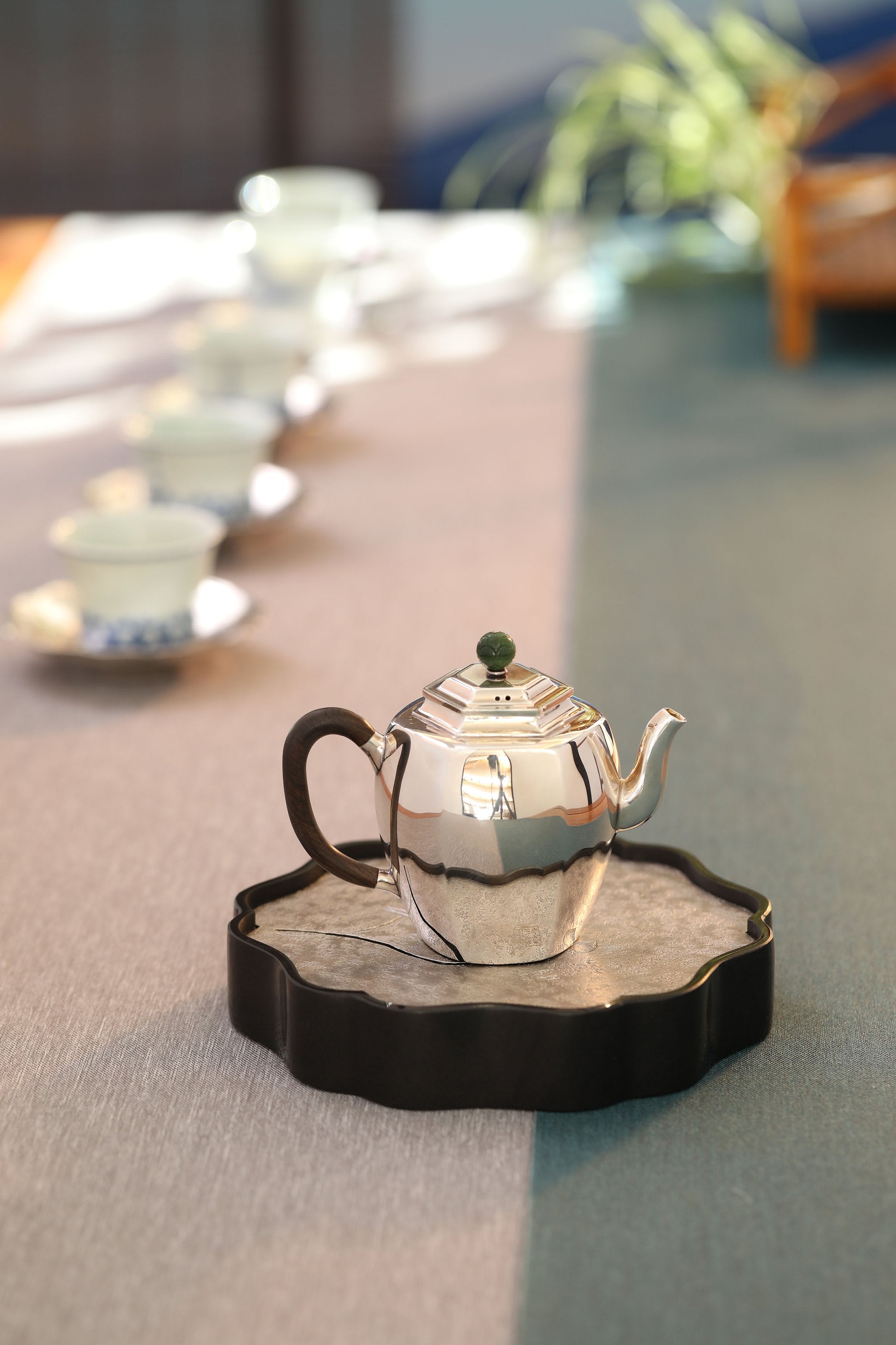 High hexagonal | Smooth surface