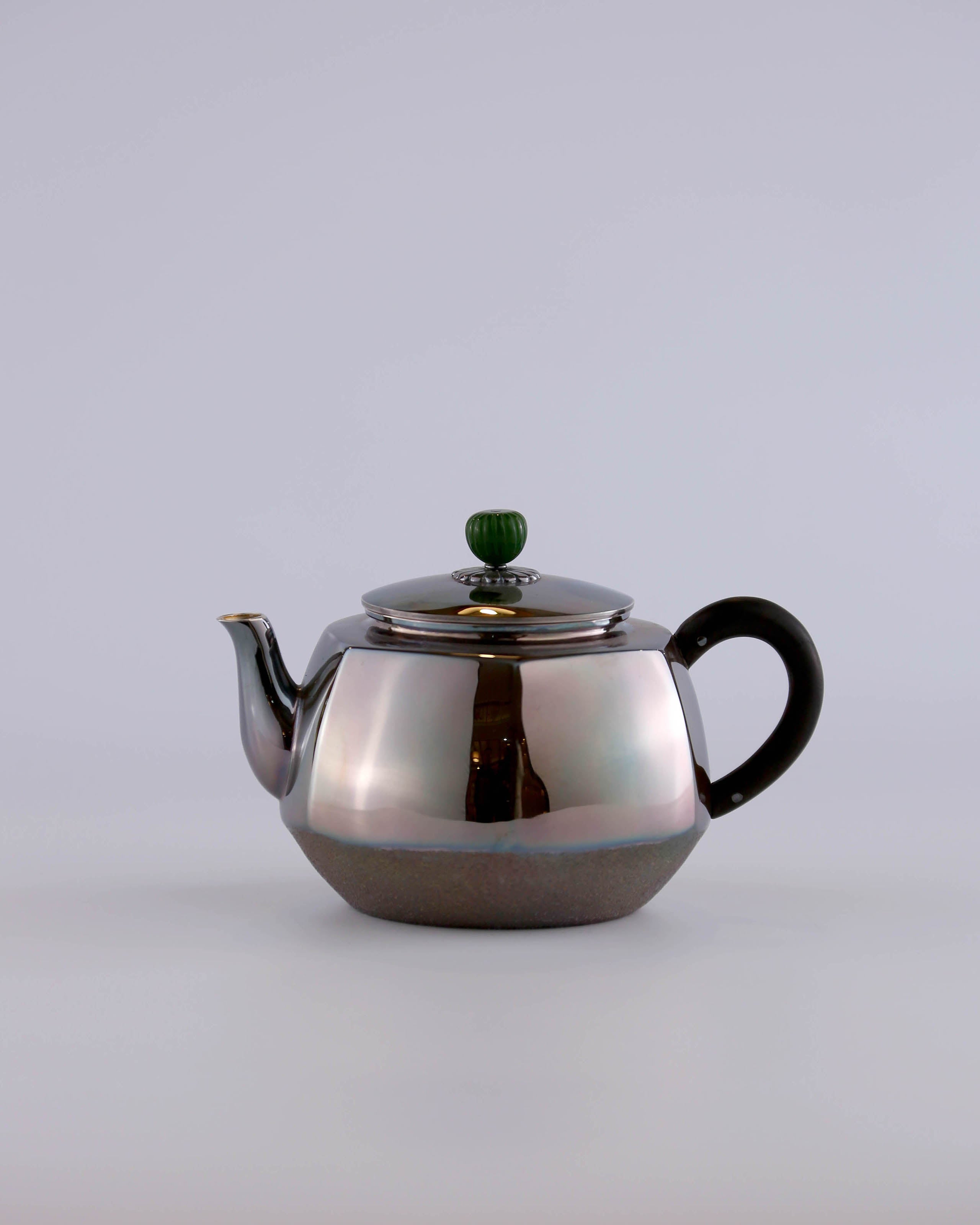 Smooth Jade-Knob Sterling Silver Teapot