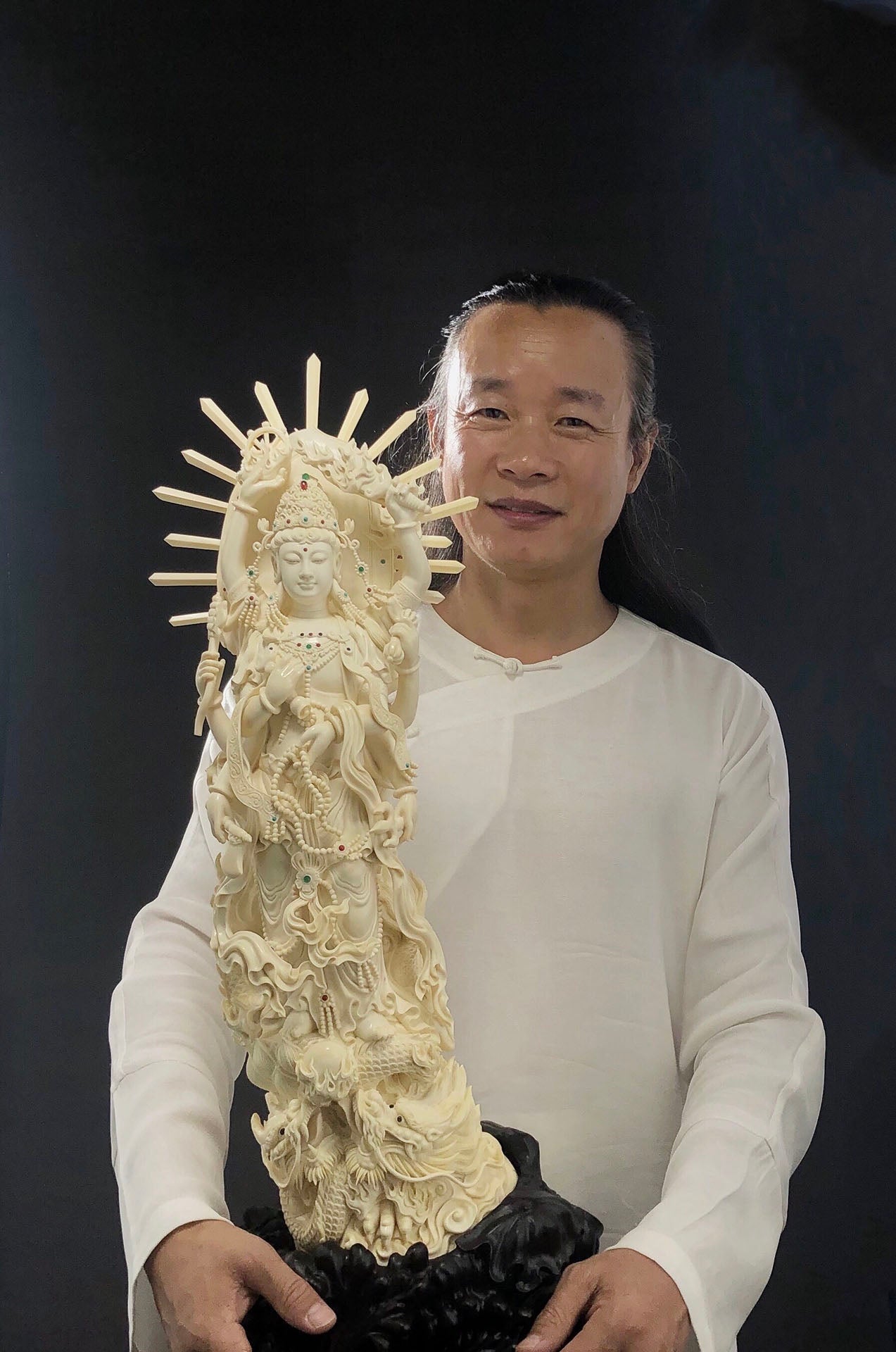 The Three Jewels bring blessings and wisdom.