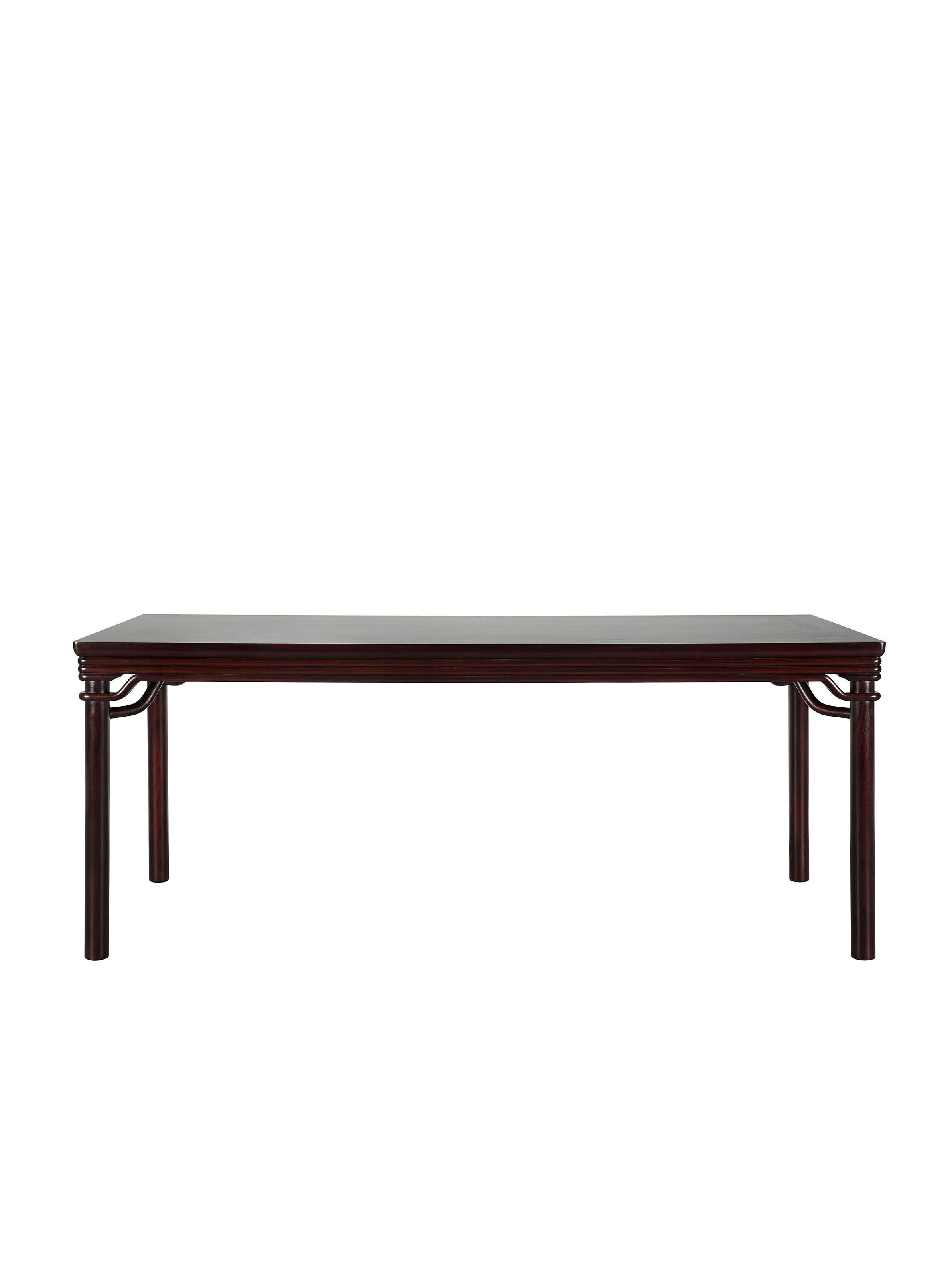 Leg-wrapping King Stretcher Tea Table