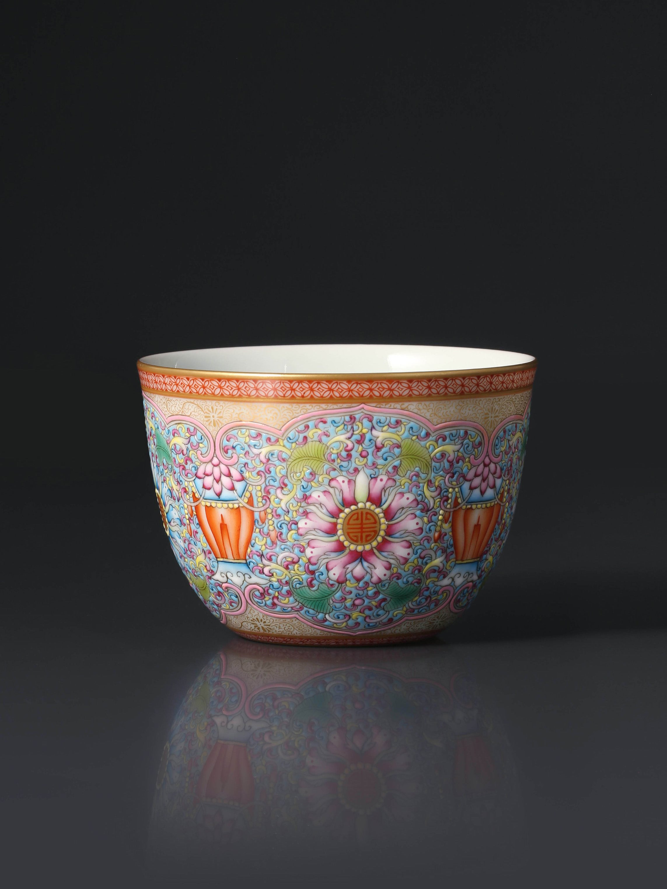 Dayazhai Guyuexuan Longevity Lantern Jar Cup