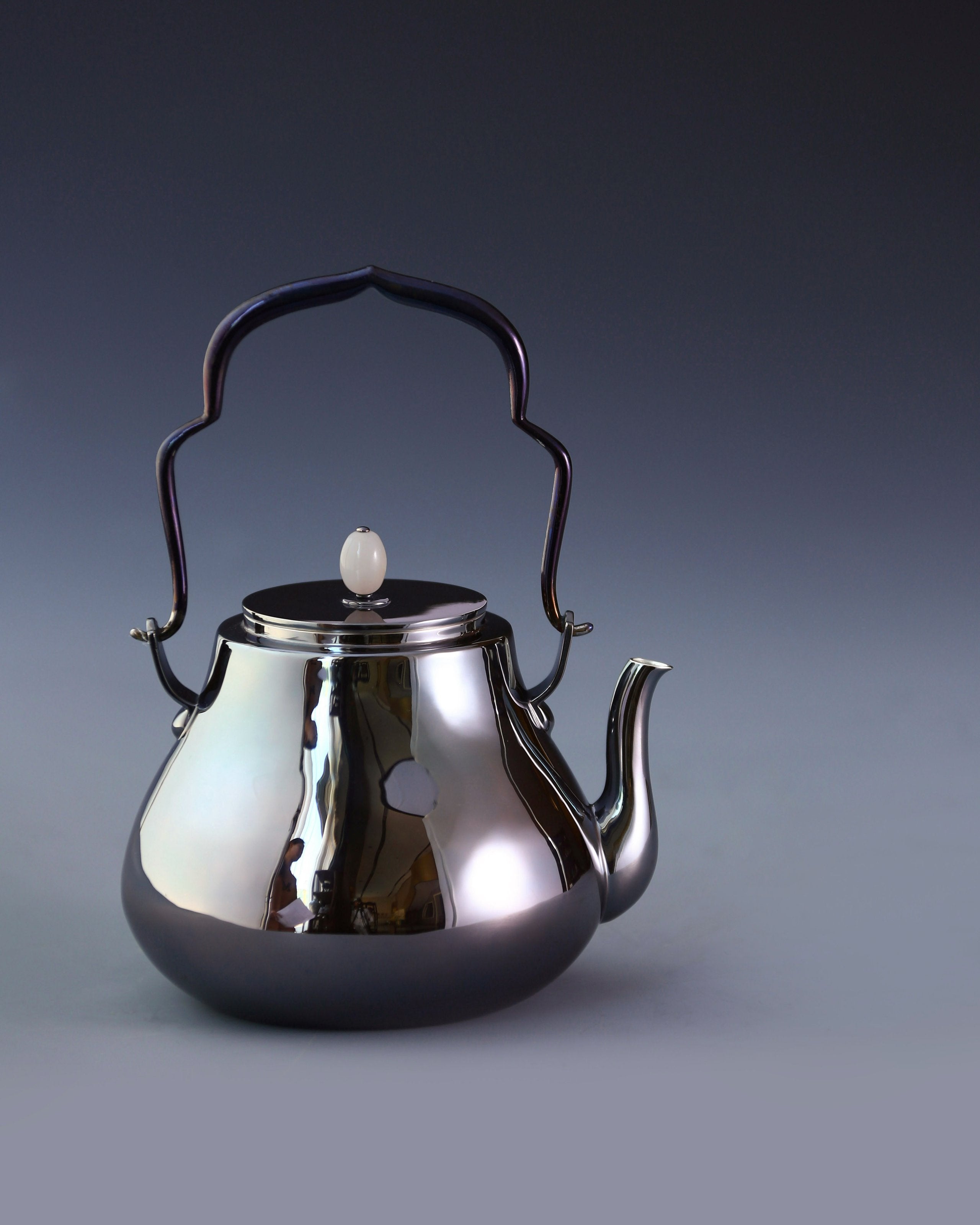 Crane-headed pure silver teapot