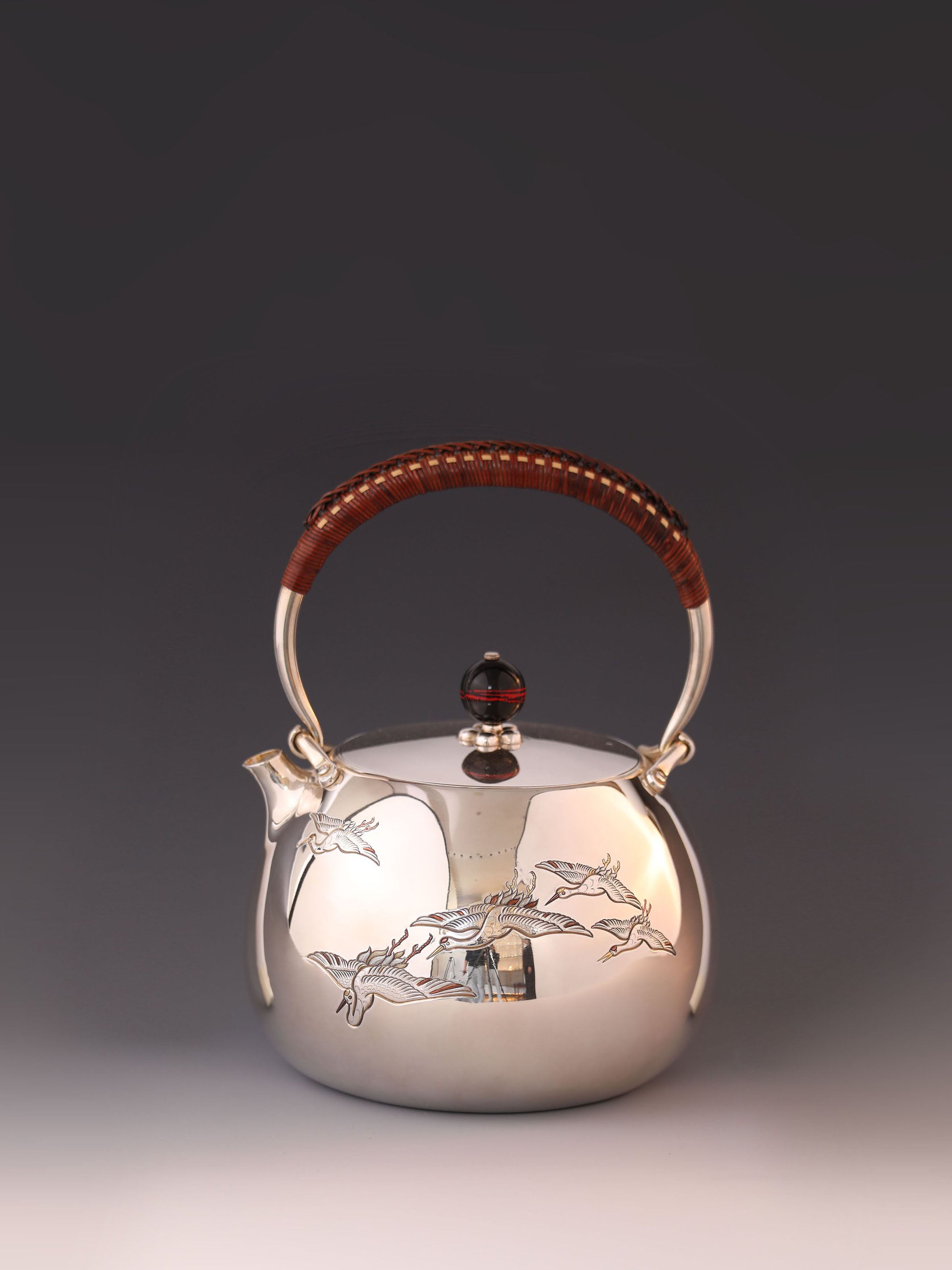 Cranes dancing in the nine heavens